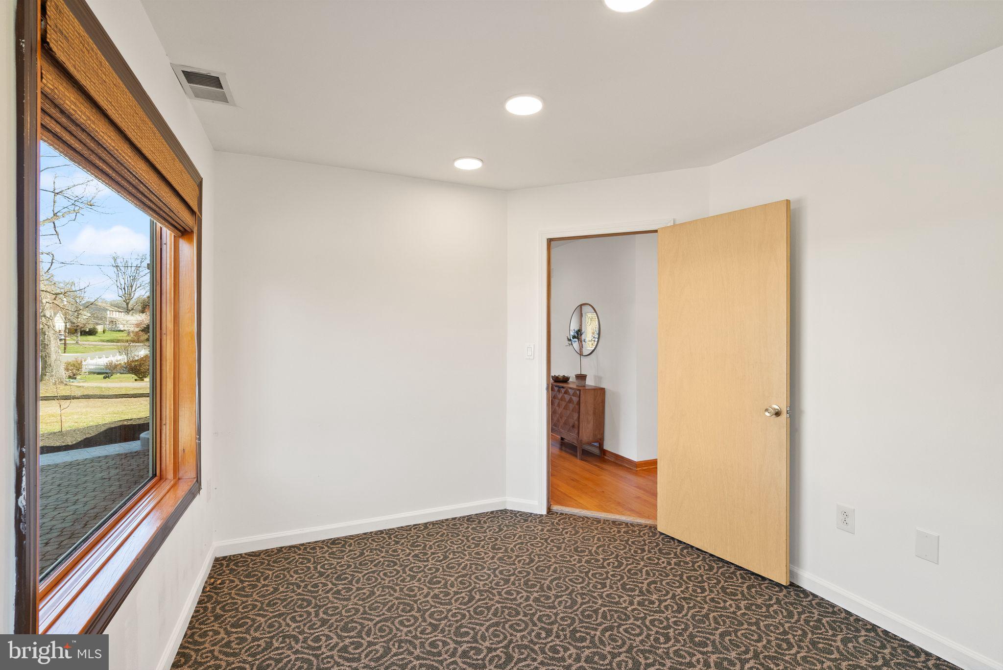 CHAPEL ACRES - Residential