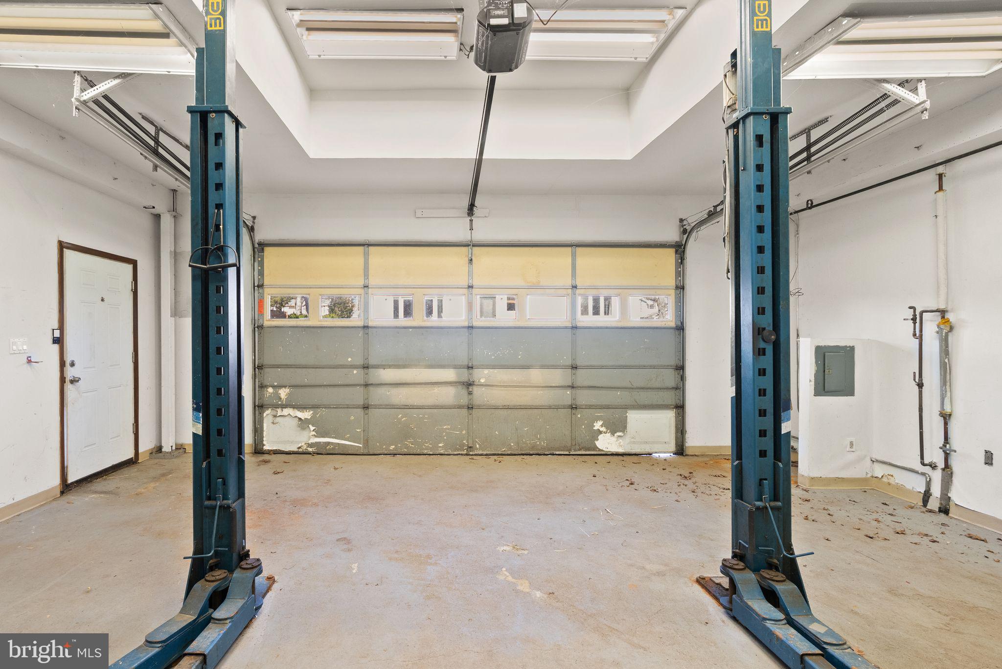 CHAPEL ACRES - Residential