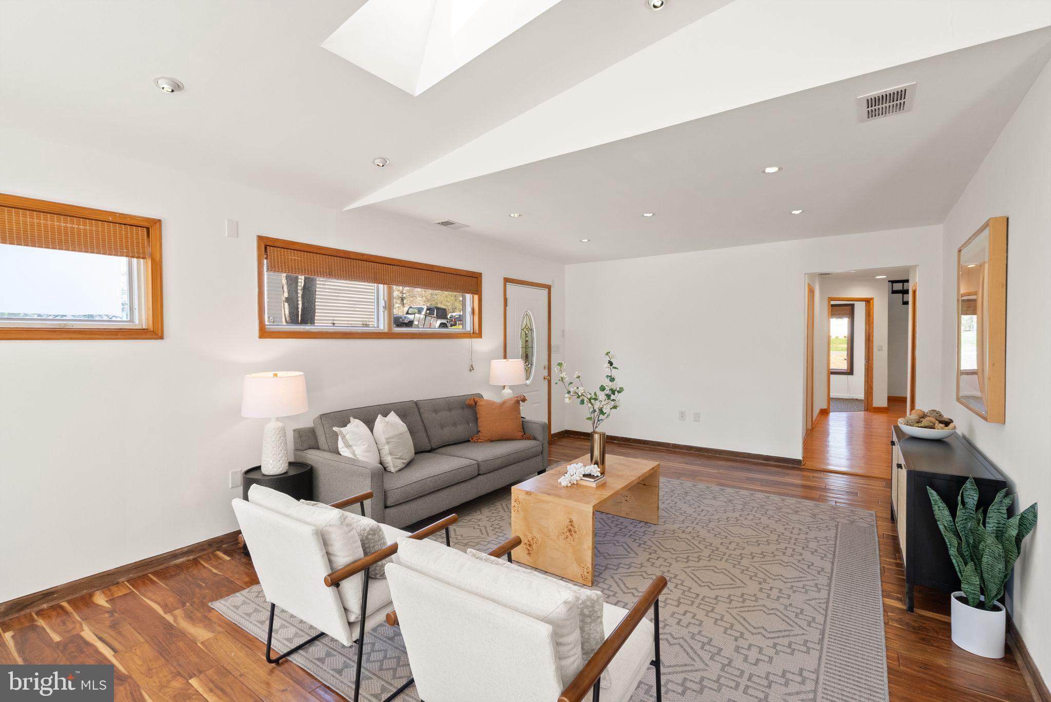 CHAPEL ACRES - Residential