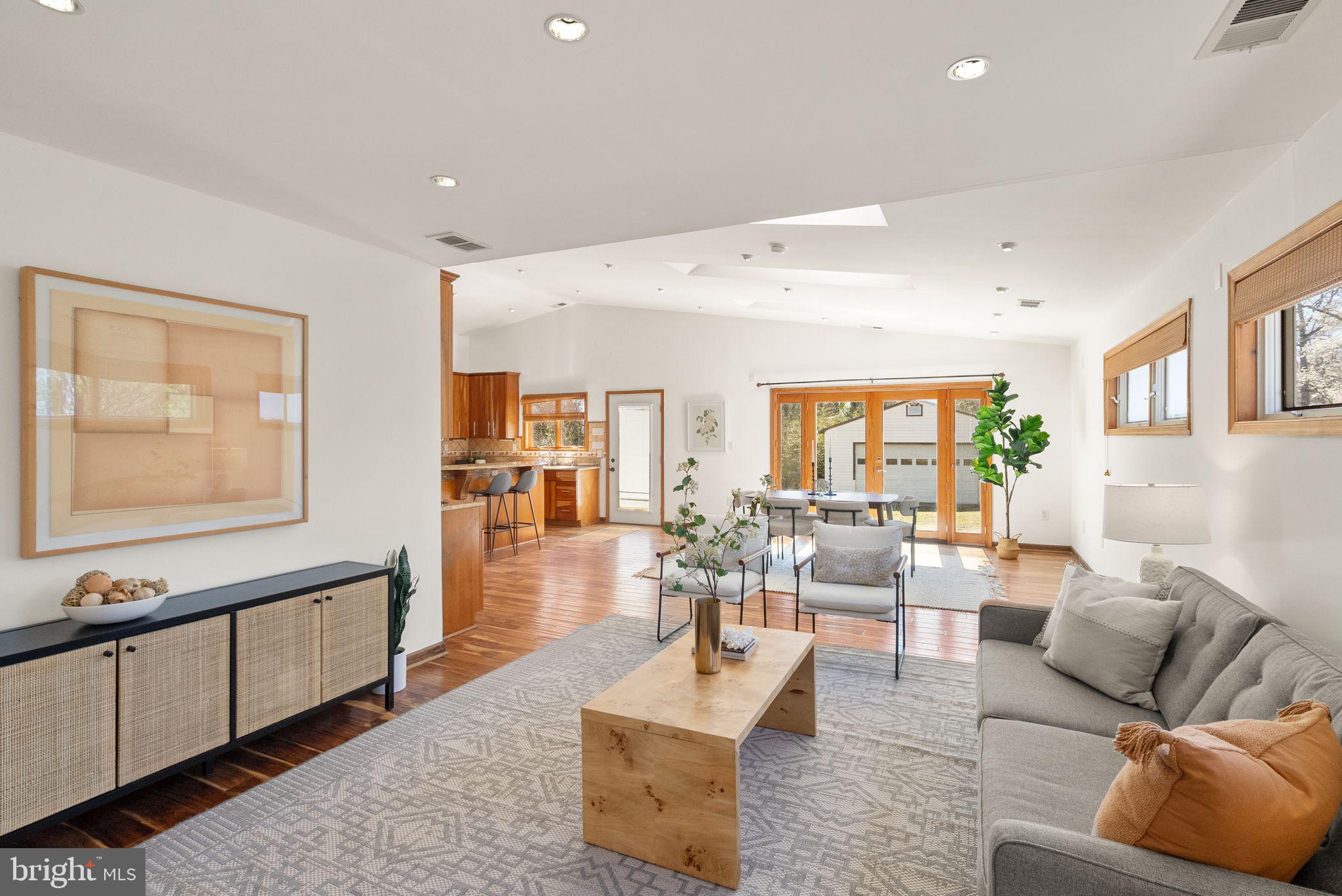 CHAPEL ACRES - Residential