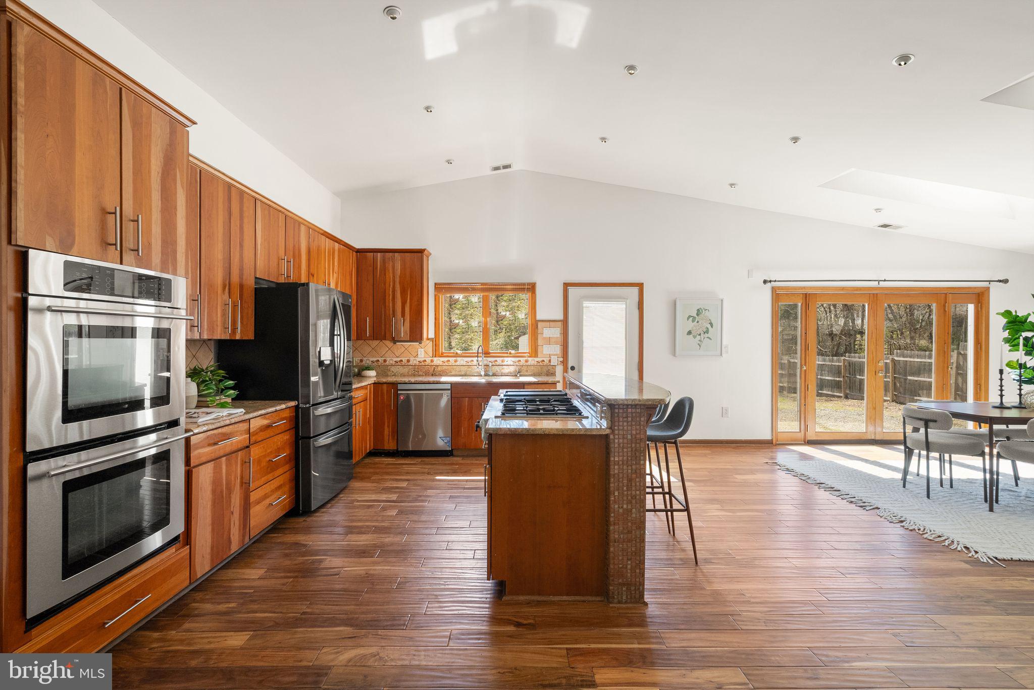 CHAPEL ACRES - Residential