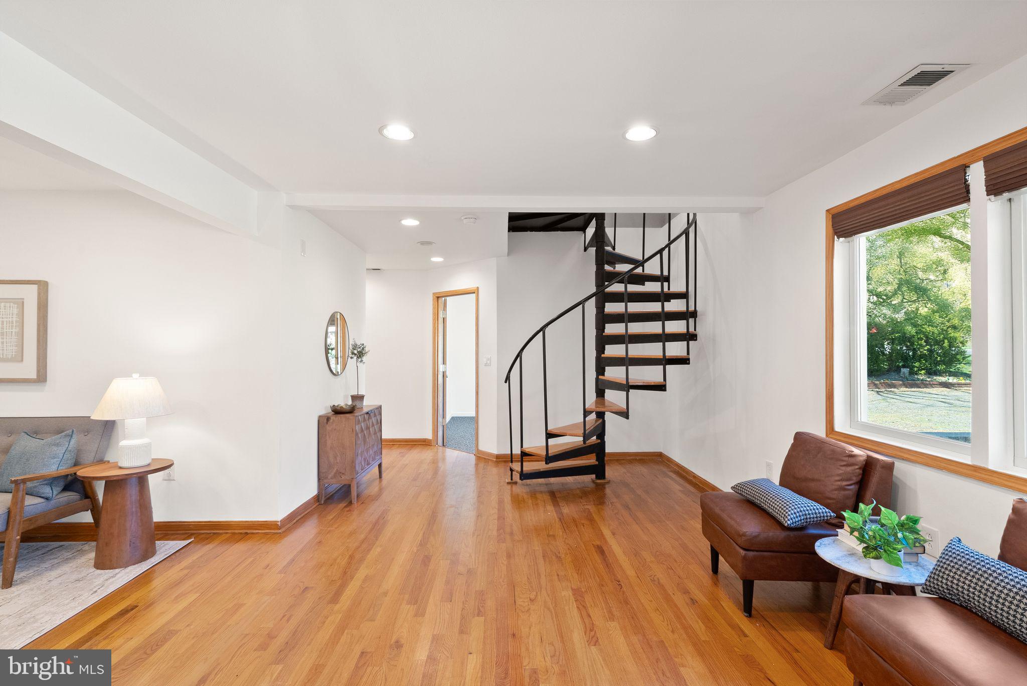 CHAPEL ACRES - Residential