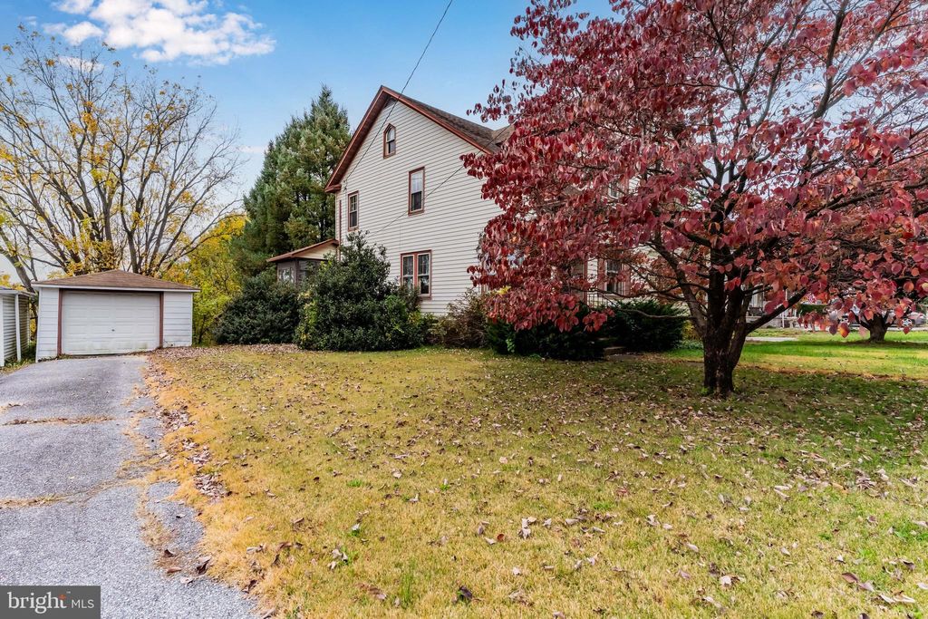 Photo of 54 E Columbia Road, ENOLA, PA 17025 (MLS # PACB2048290)