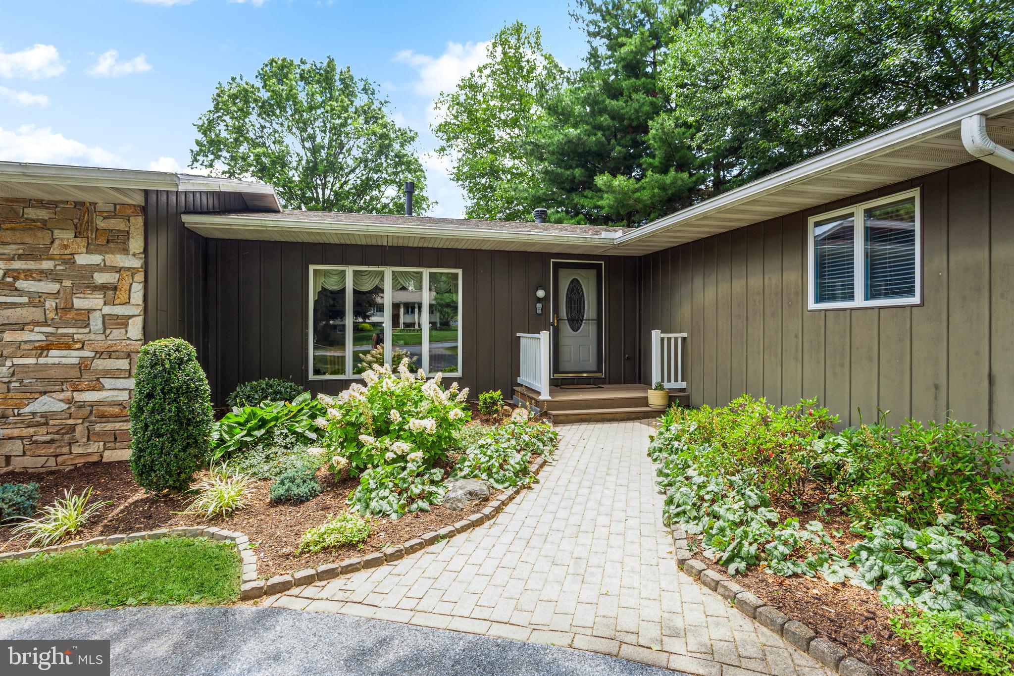 KALTEN ACRES - Residential