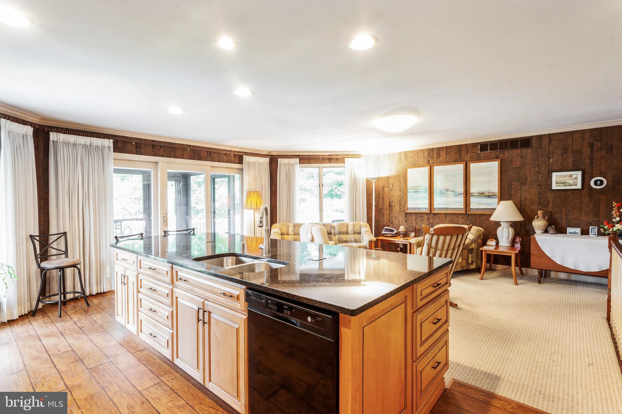 KALTEN ACRES - Residential