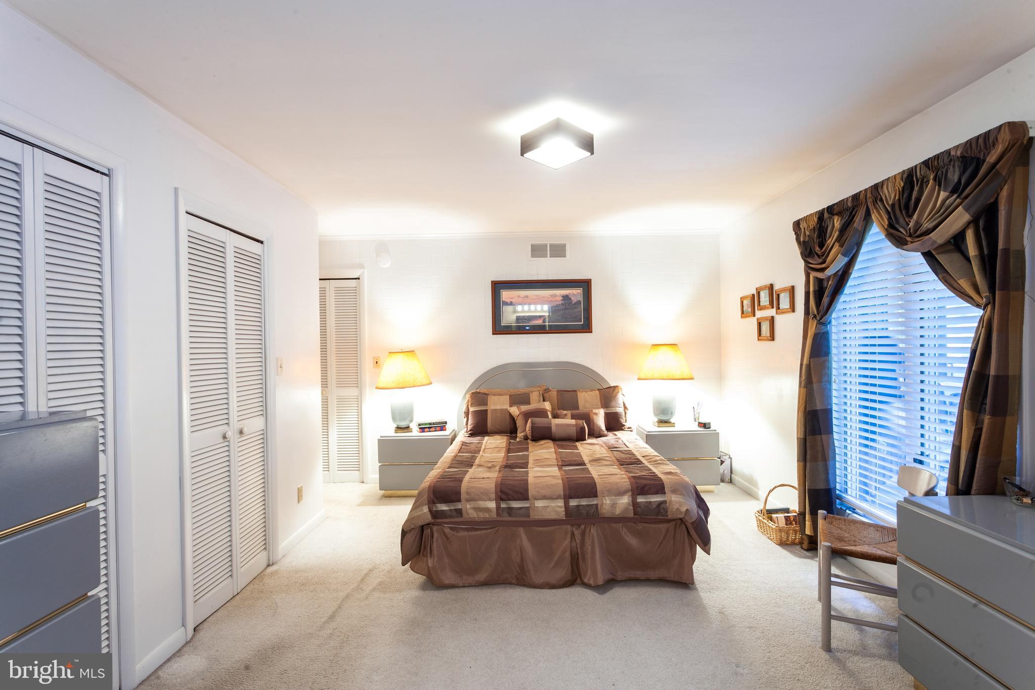 KALTEN ACRES - Residential