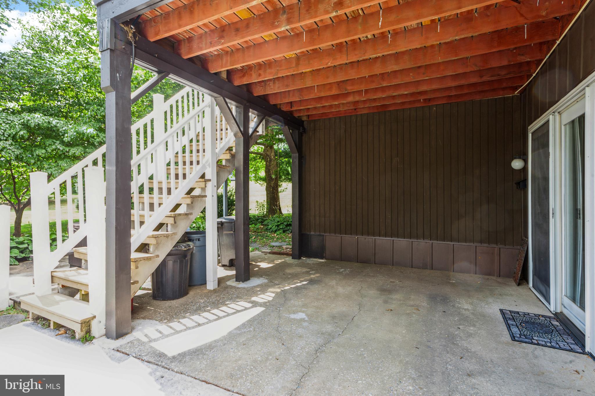 KALTEN ACRES - Residential