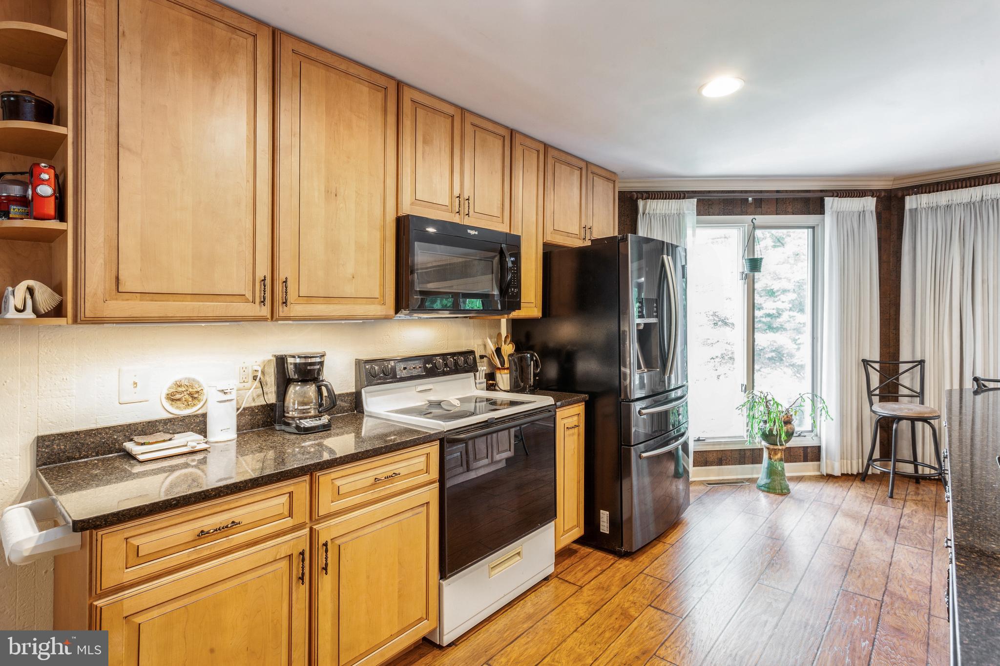 KALTEN ACRES - Residential