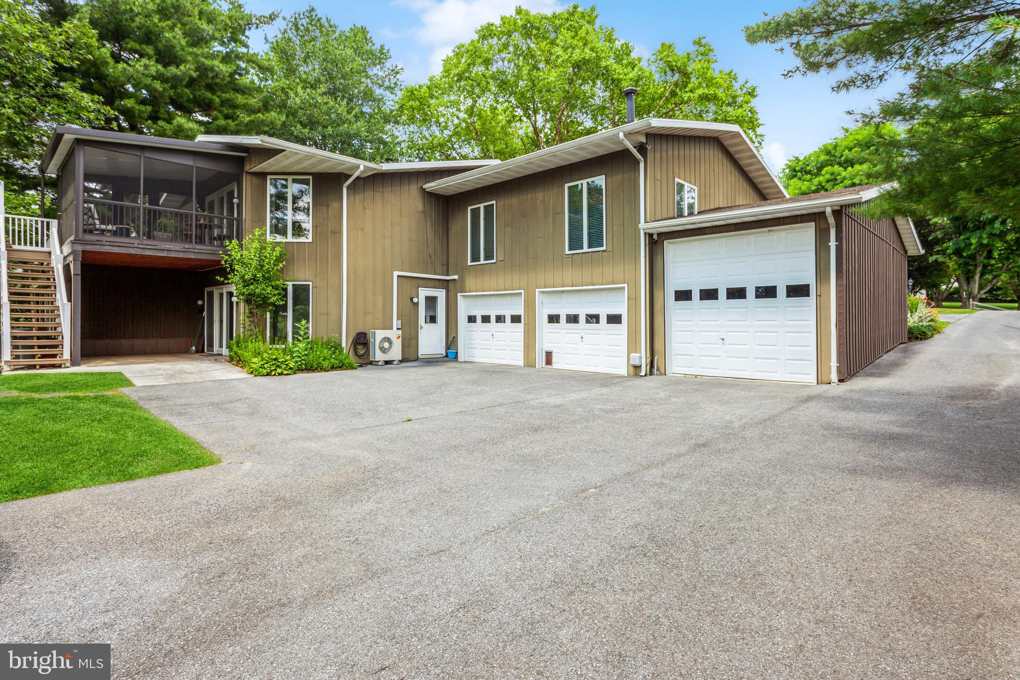 KALTEN ACRES - Residential