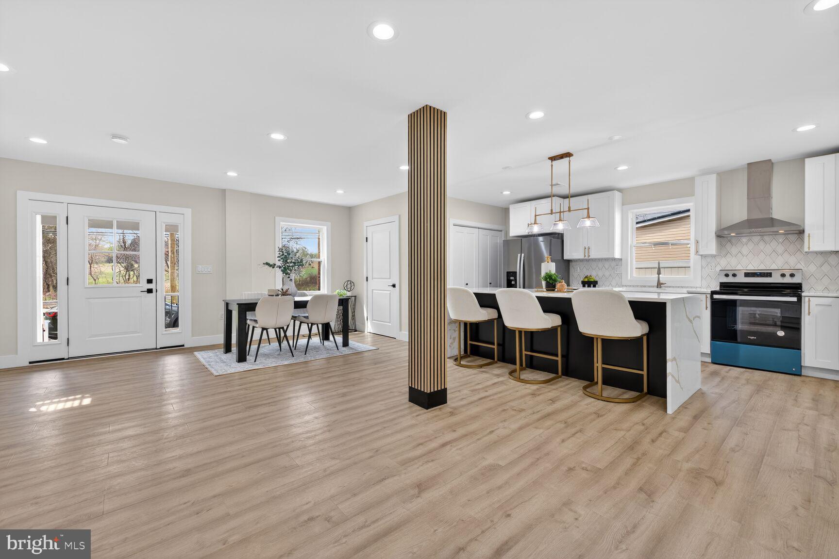 DARNESTOWN OUTSIDE - Residential