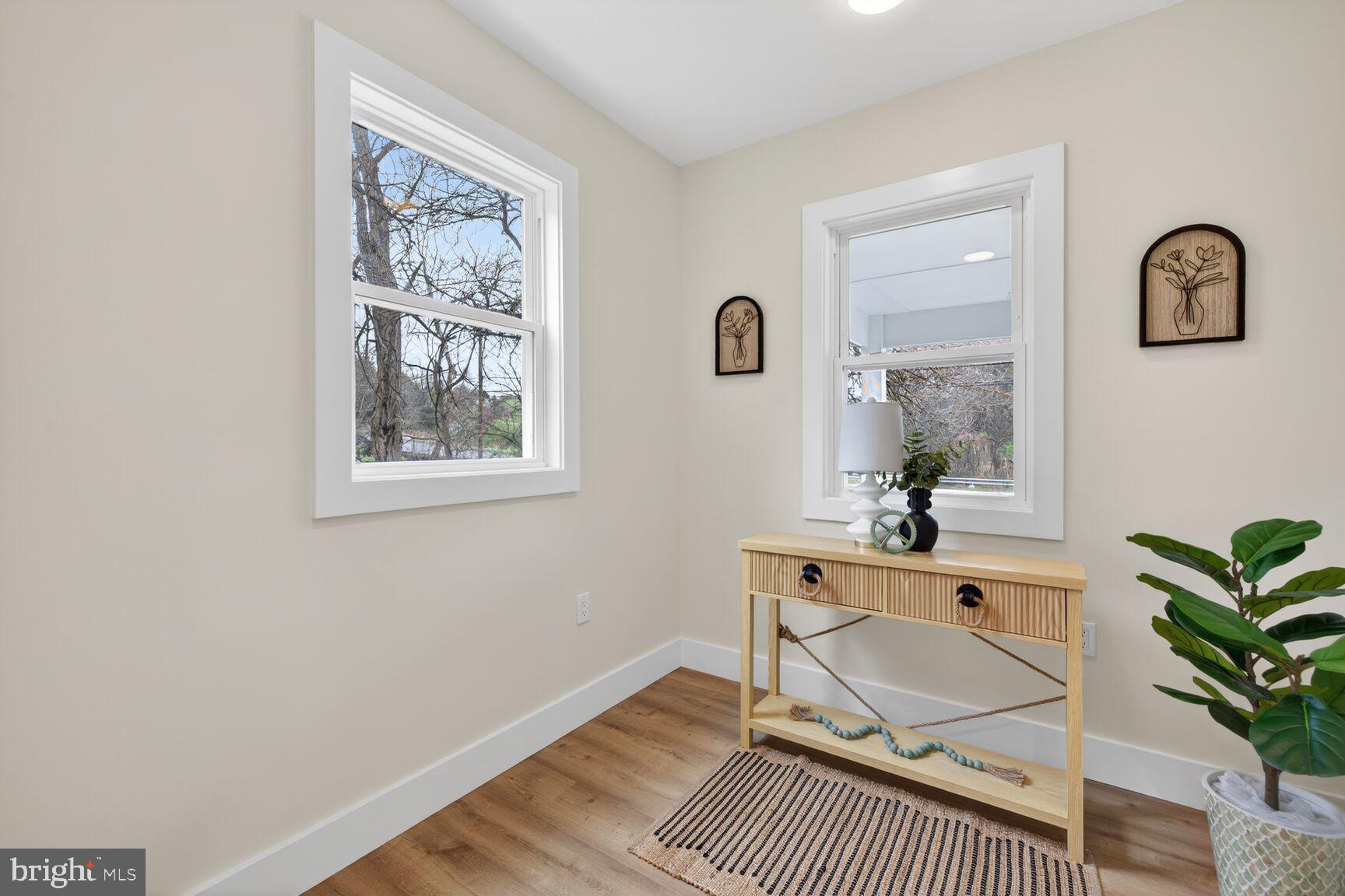 DARNESTOWN OUTSIDE - Residential