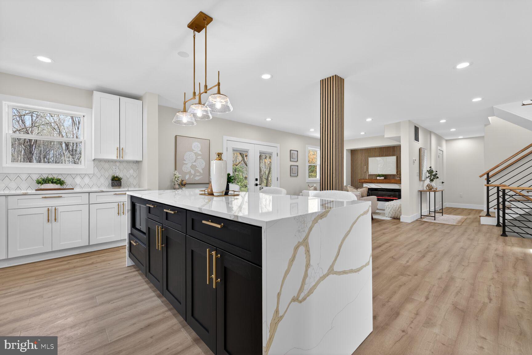 DARNESTOWN OUTSIDE - Residential