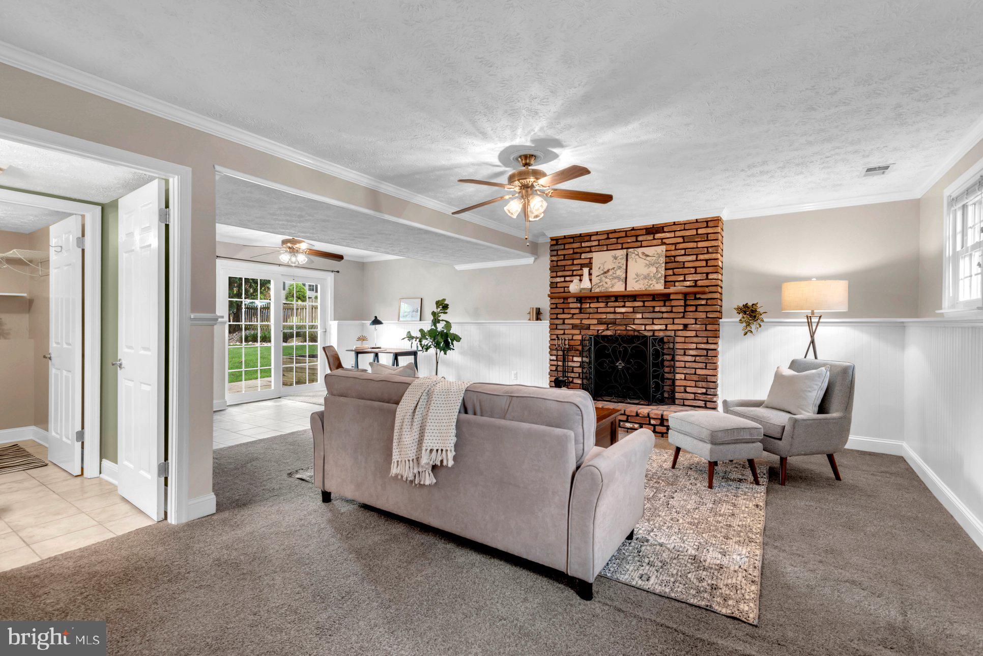 HIDDEN RIDGE - Residential