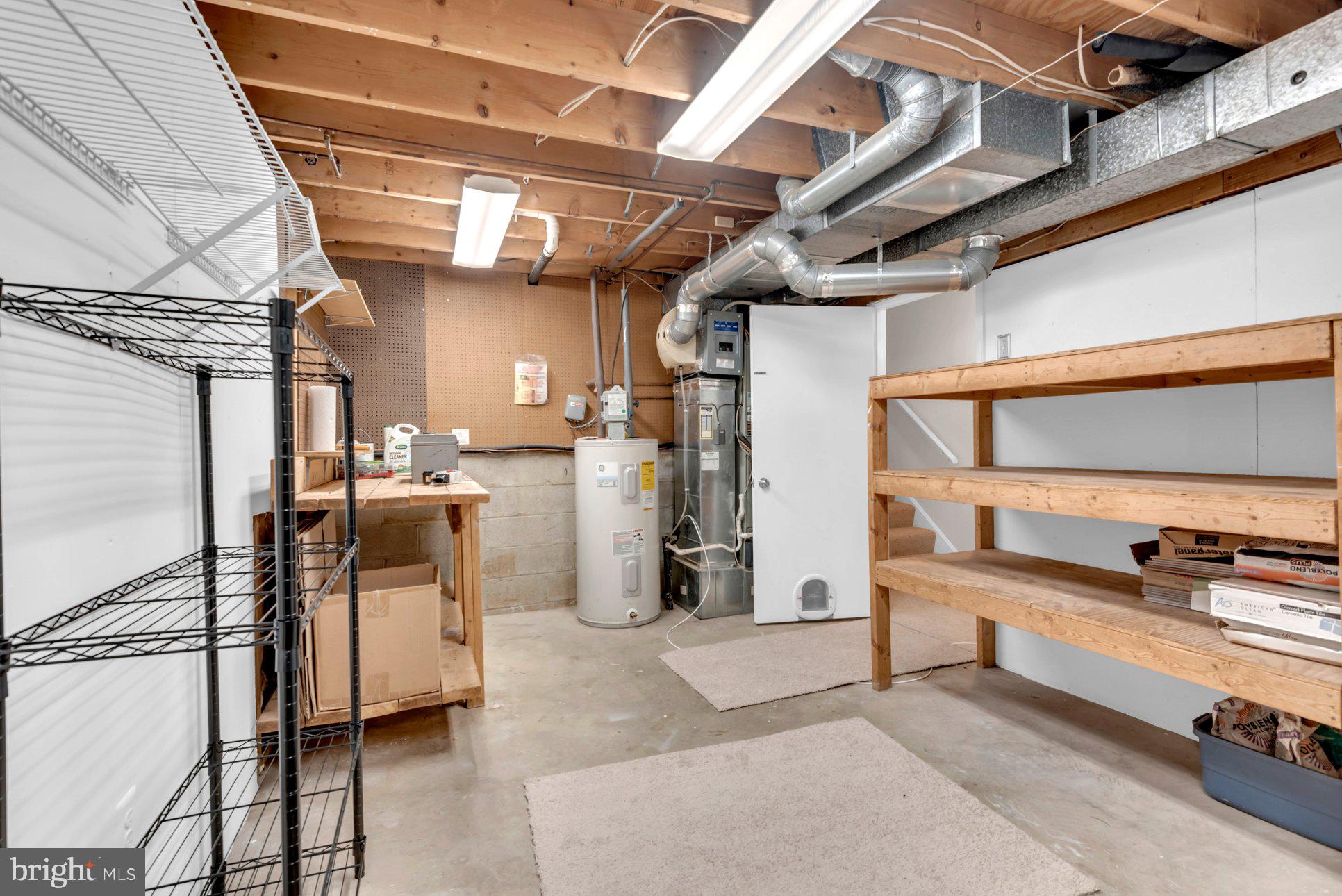 HIDDEN RIDGE - Residential