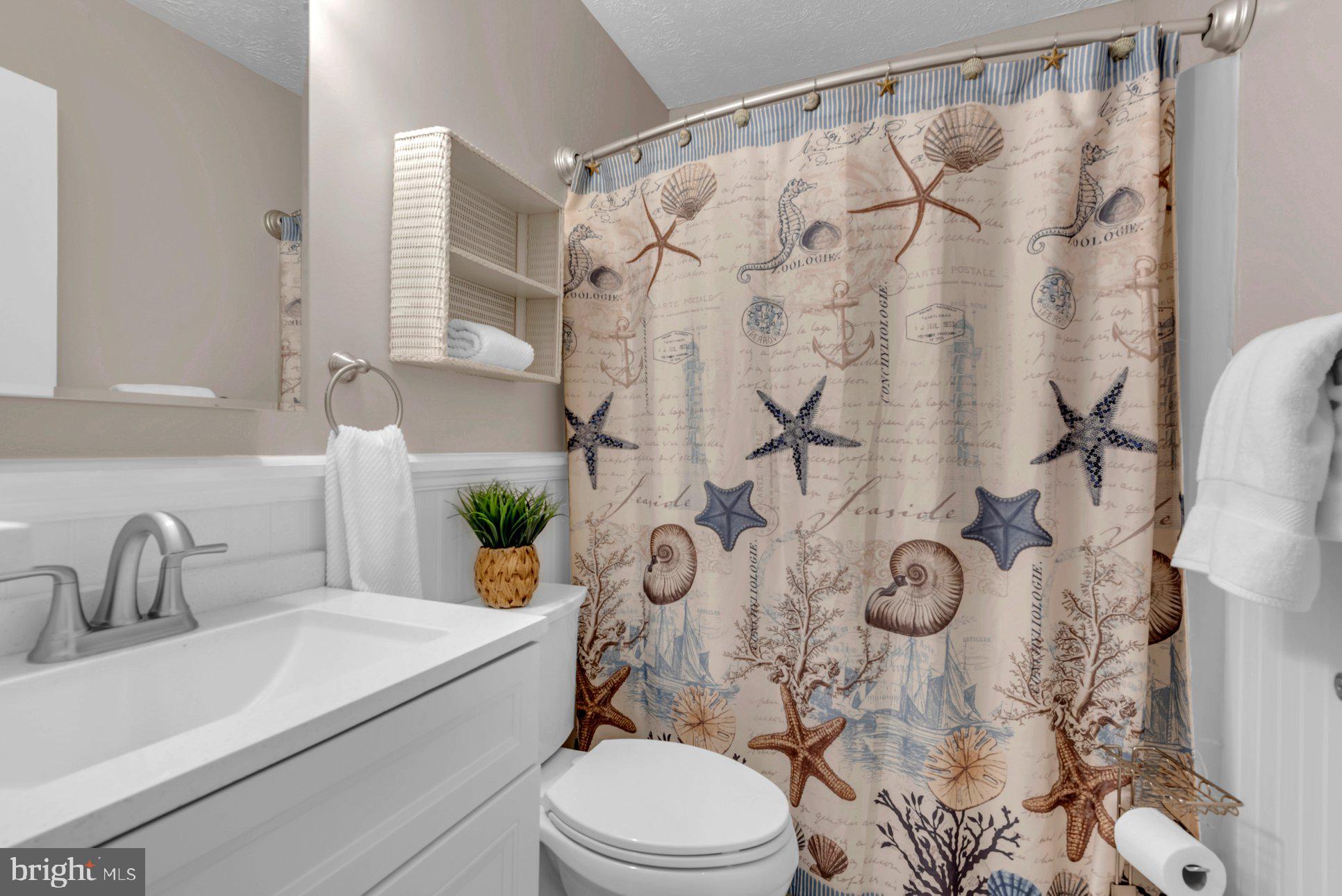 HIDDEN RIDGE - Residential