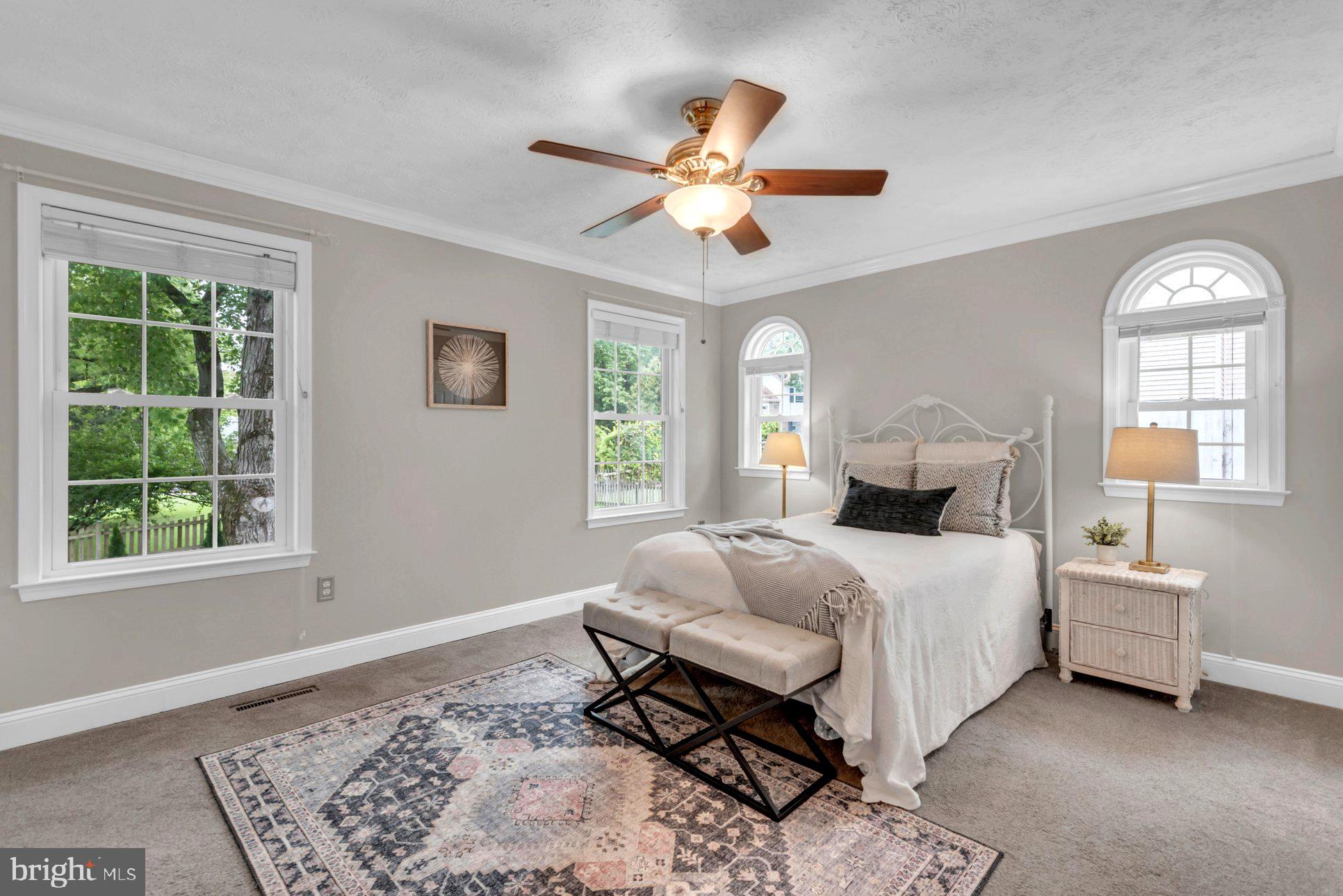 HIDDEN RIDGE - Residential