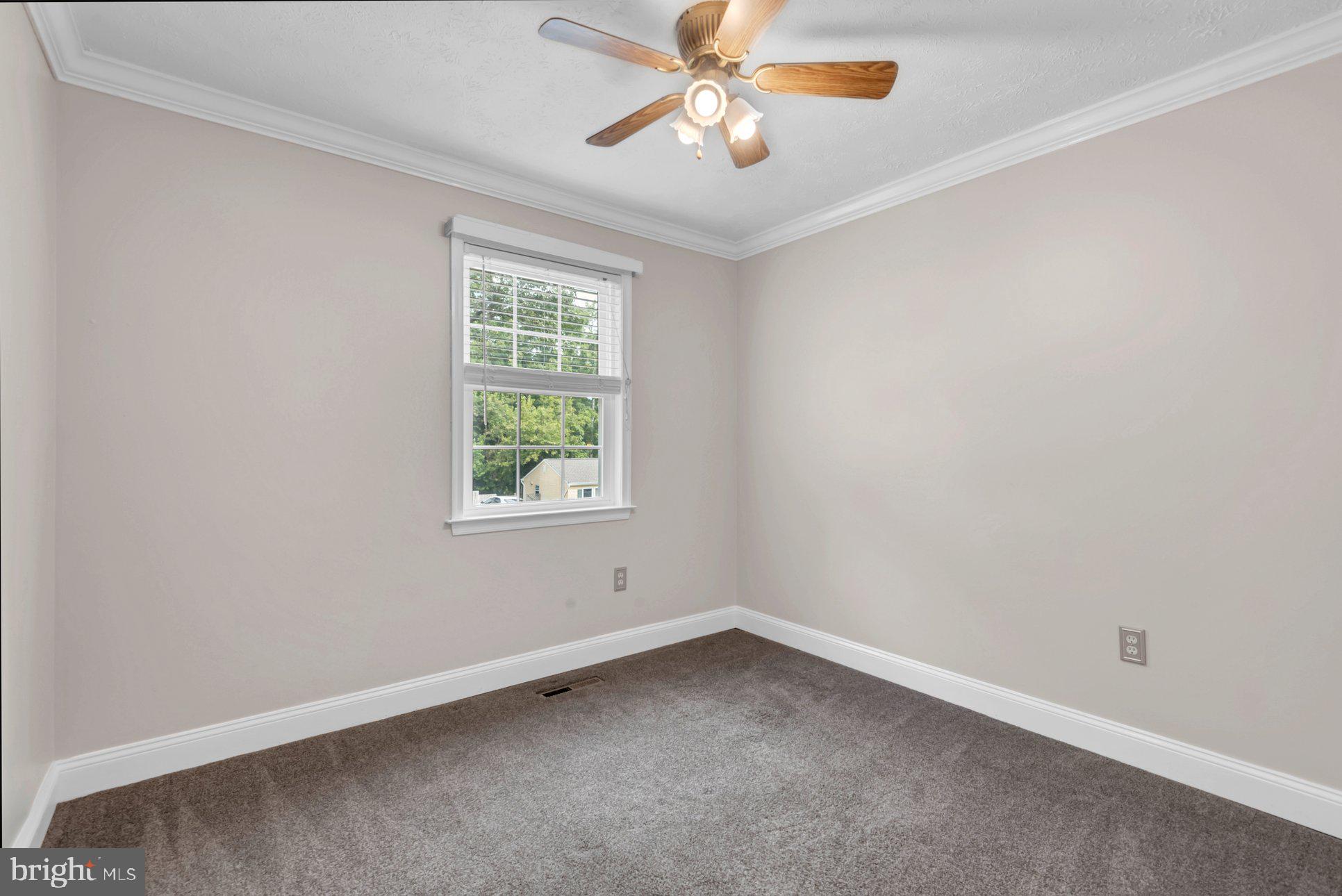 HIDDEN RIDGE - Residential