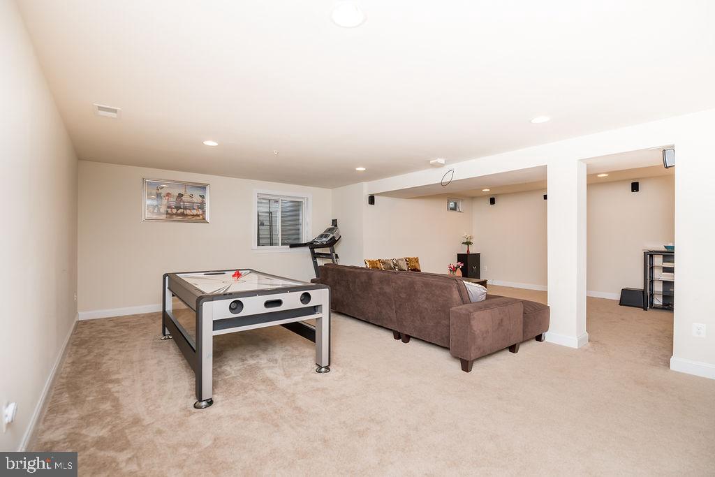 PENROSE WALK - Residential Lease