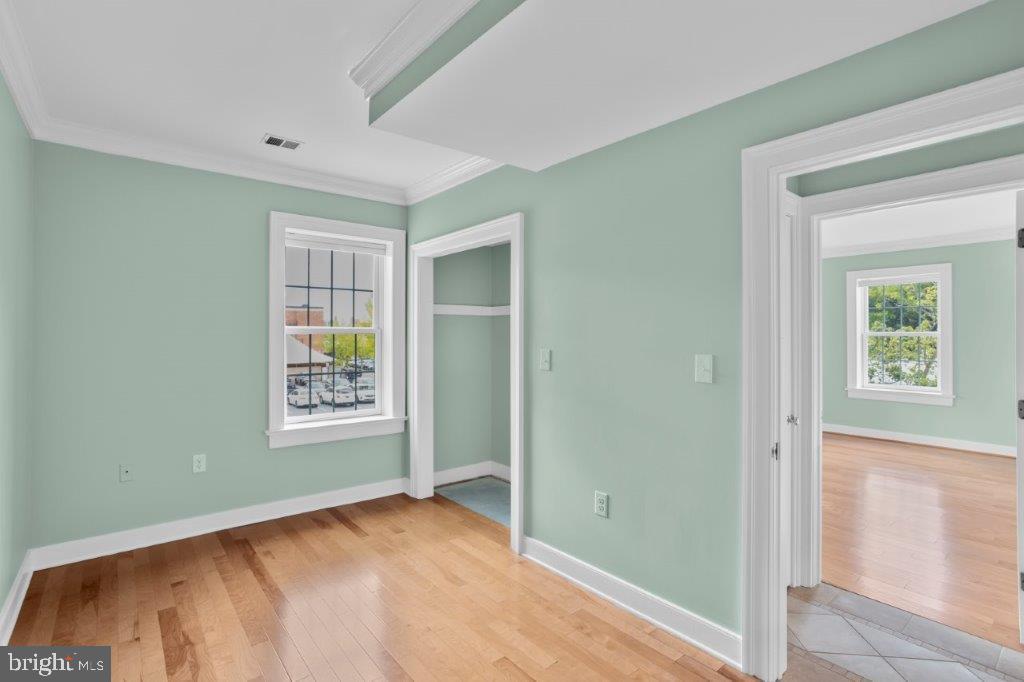 N EASTON - Residential Lease