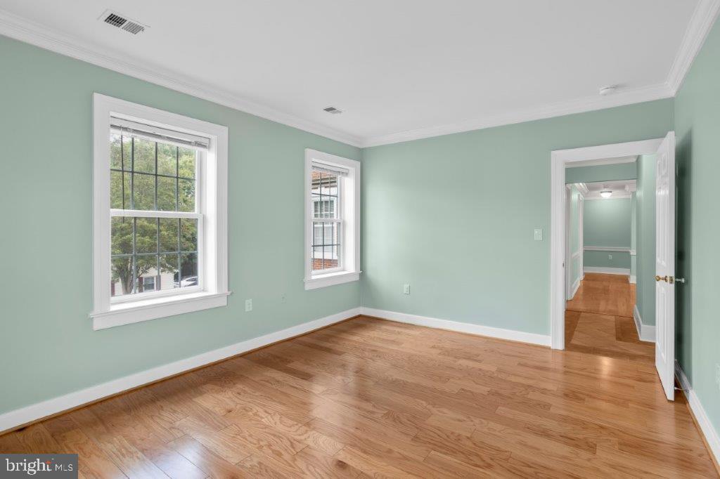 N EASTON - Residential Lease