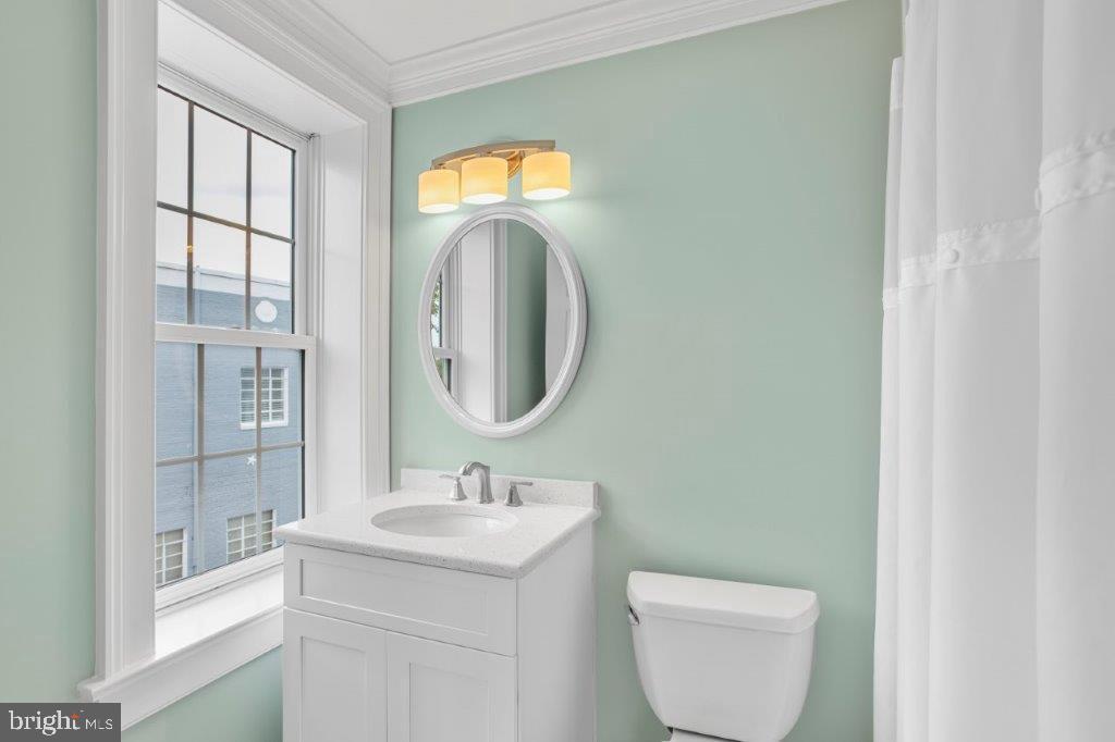 N EASTON - Residential Lease