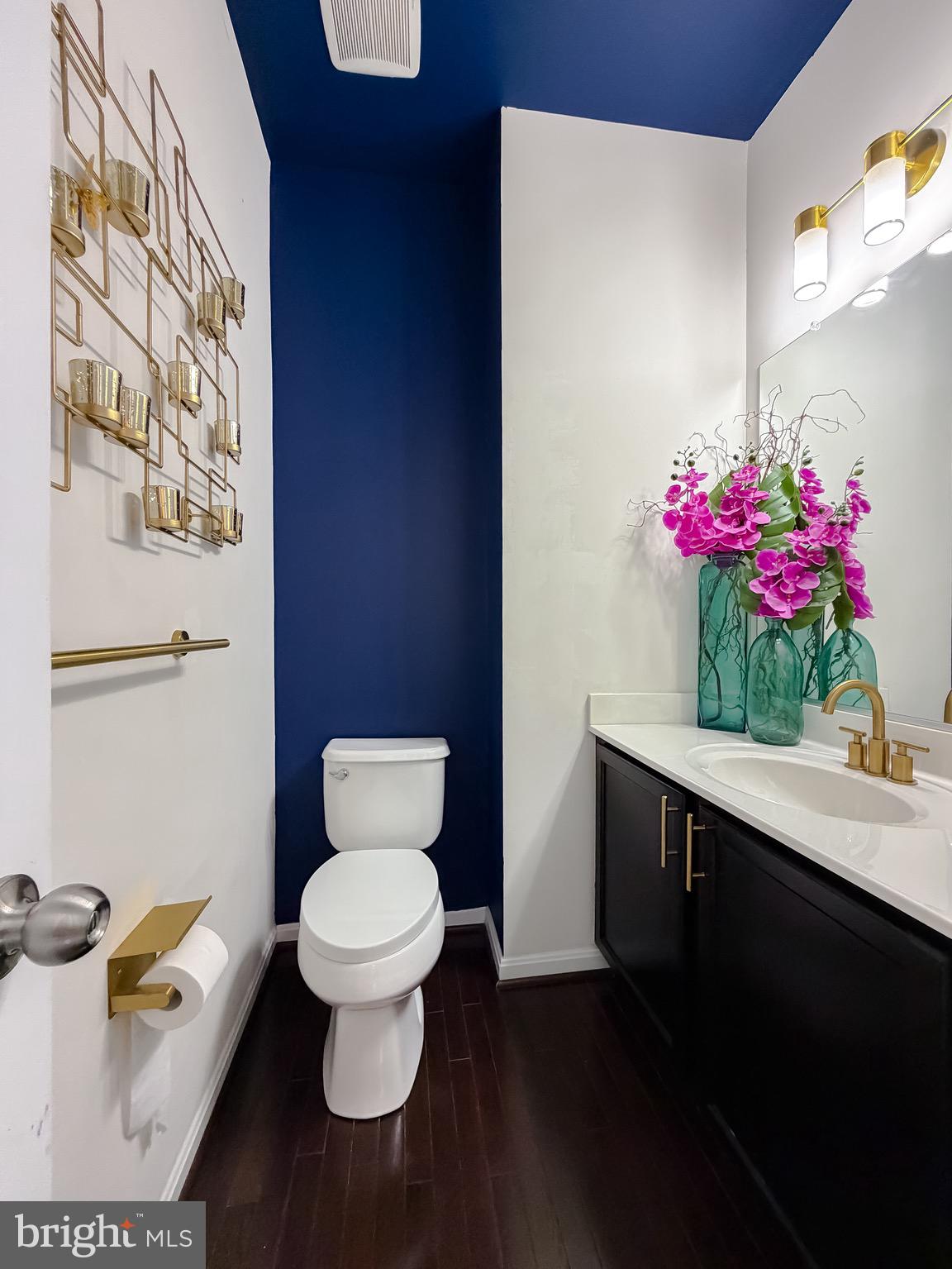 RIVERGATE ESTATES - Residential