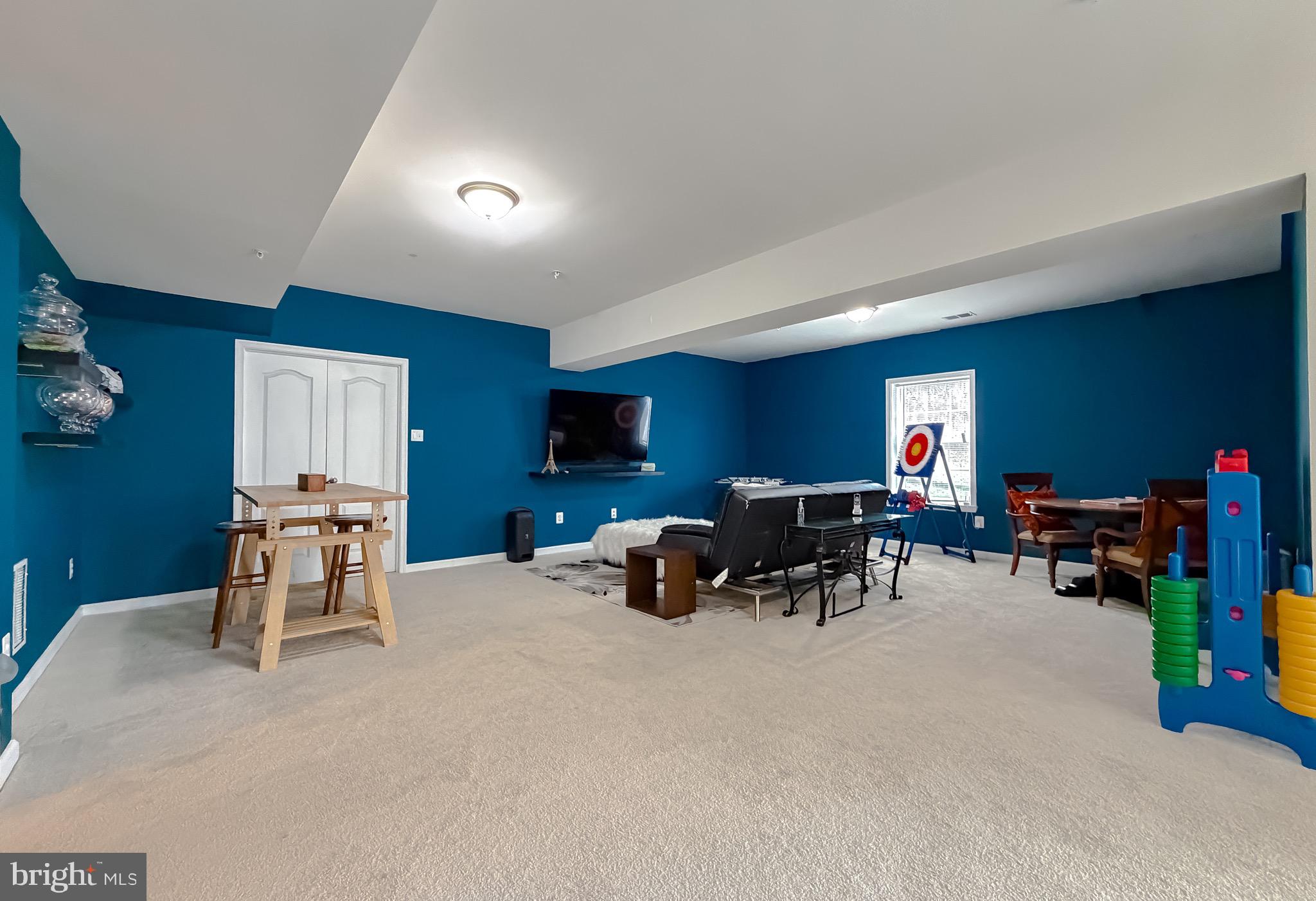 RIVERGATE ESTATES - Residential