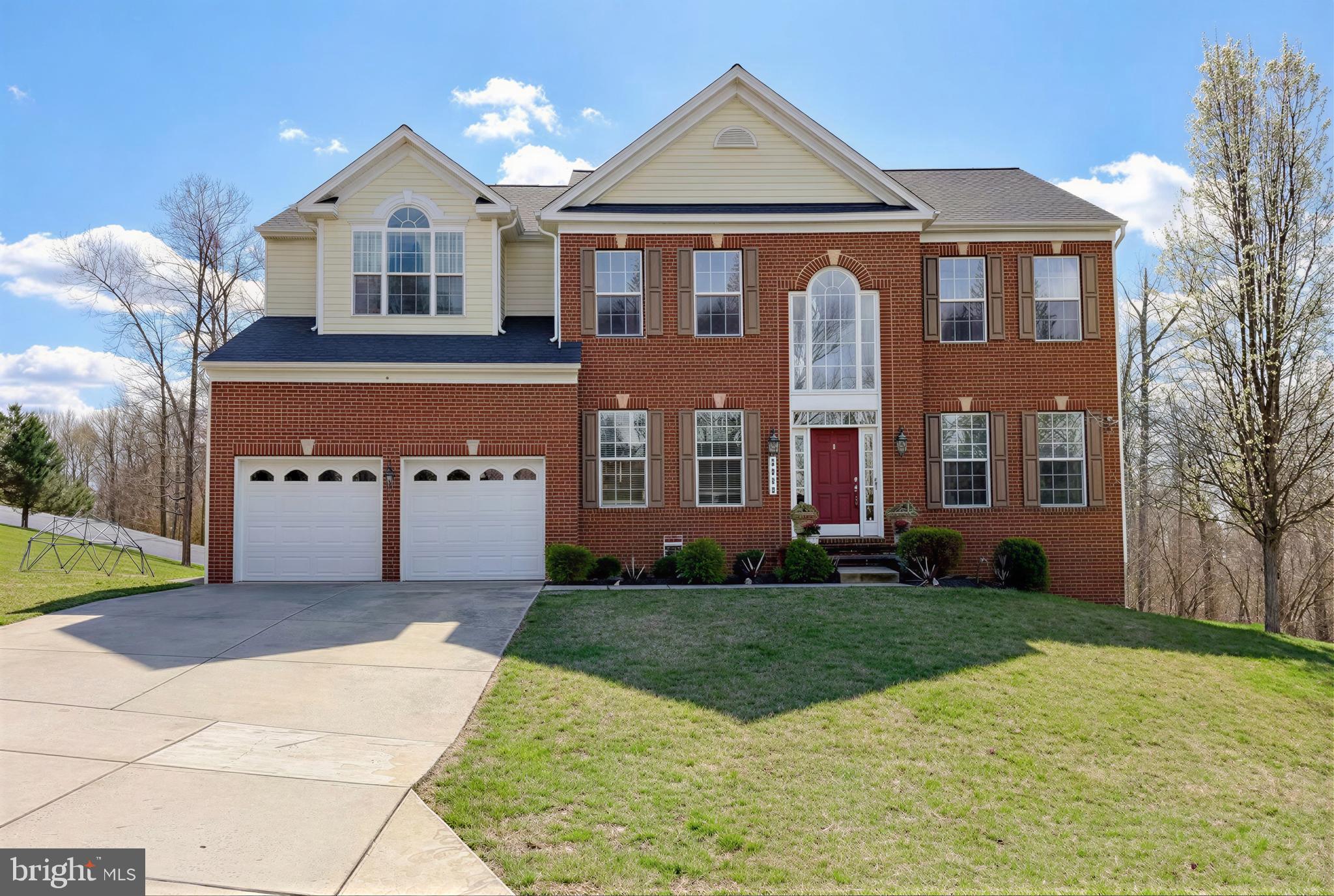 RIVERGATE ESTATES - Residential