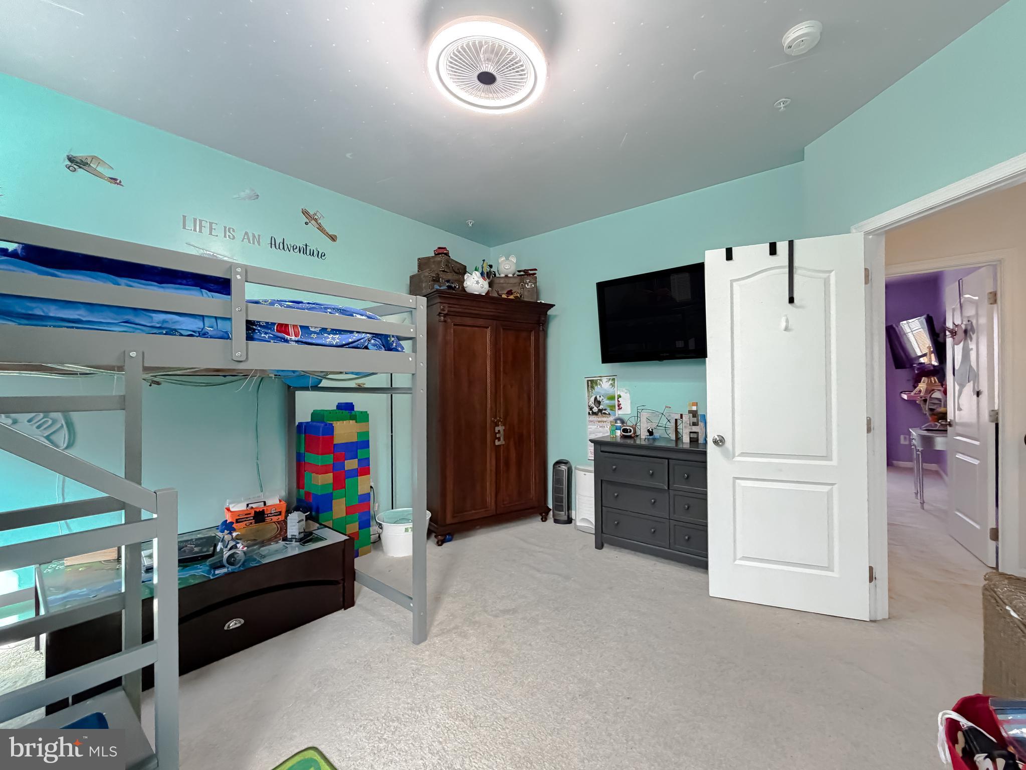 RIVERGATE ESTATES - Residential