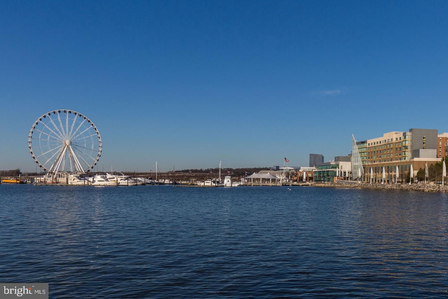 THE FLATS AT NATIONAL HARBOR - Residential