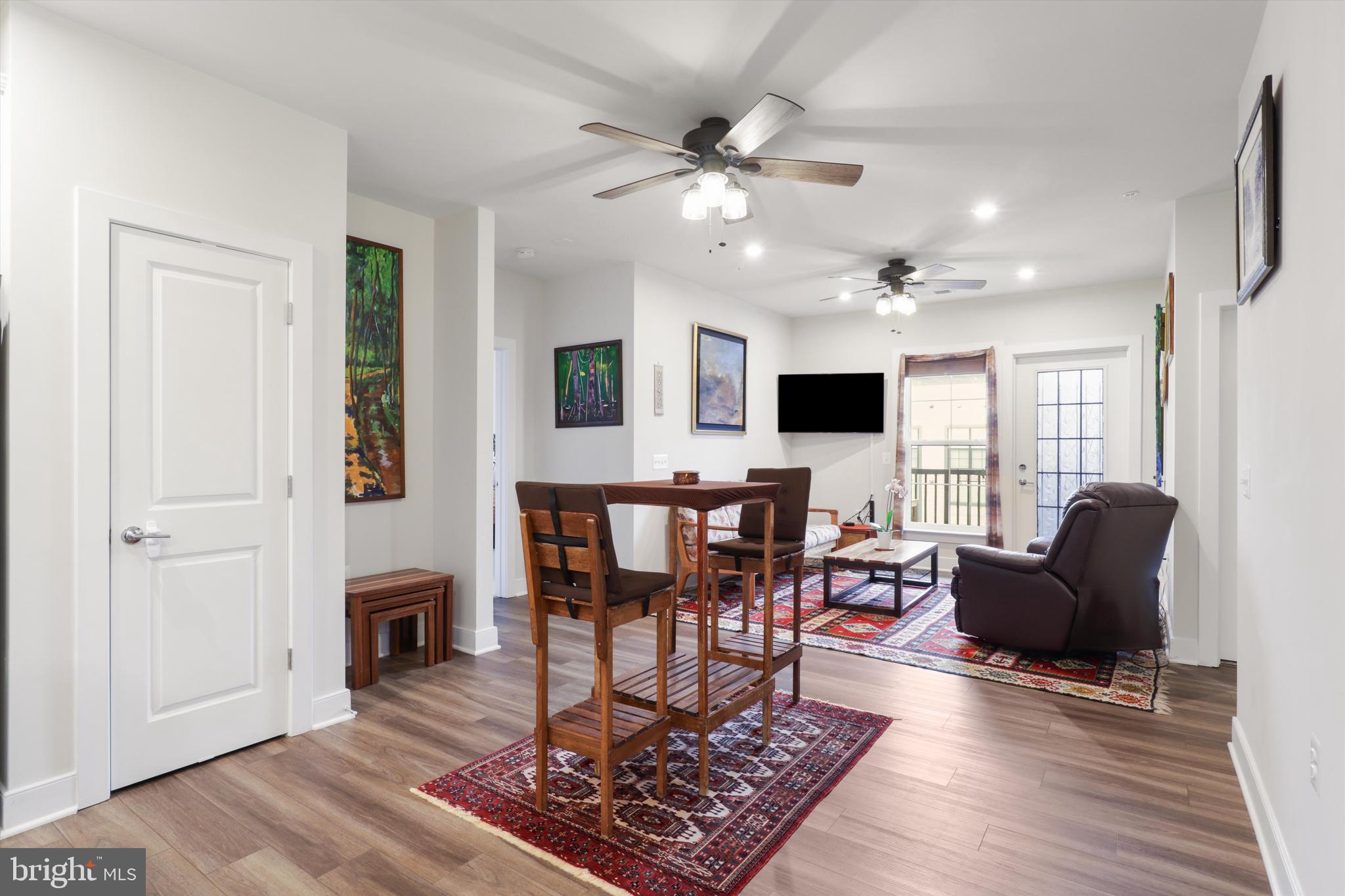 THE FLATS AT NATIONAL HARBOR - Residential