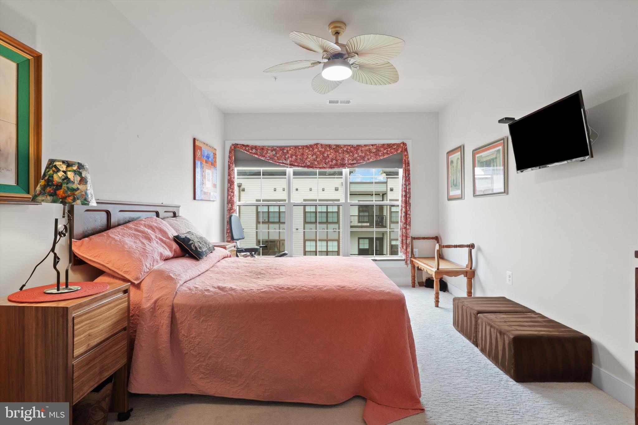 THE FLATS AT NATIONAL HARBOR - Residential