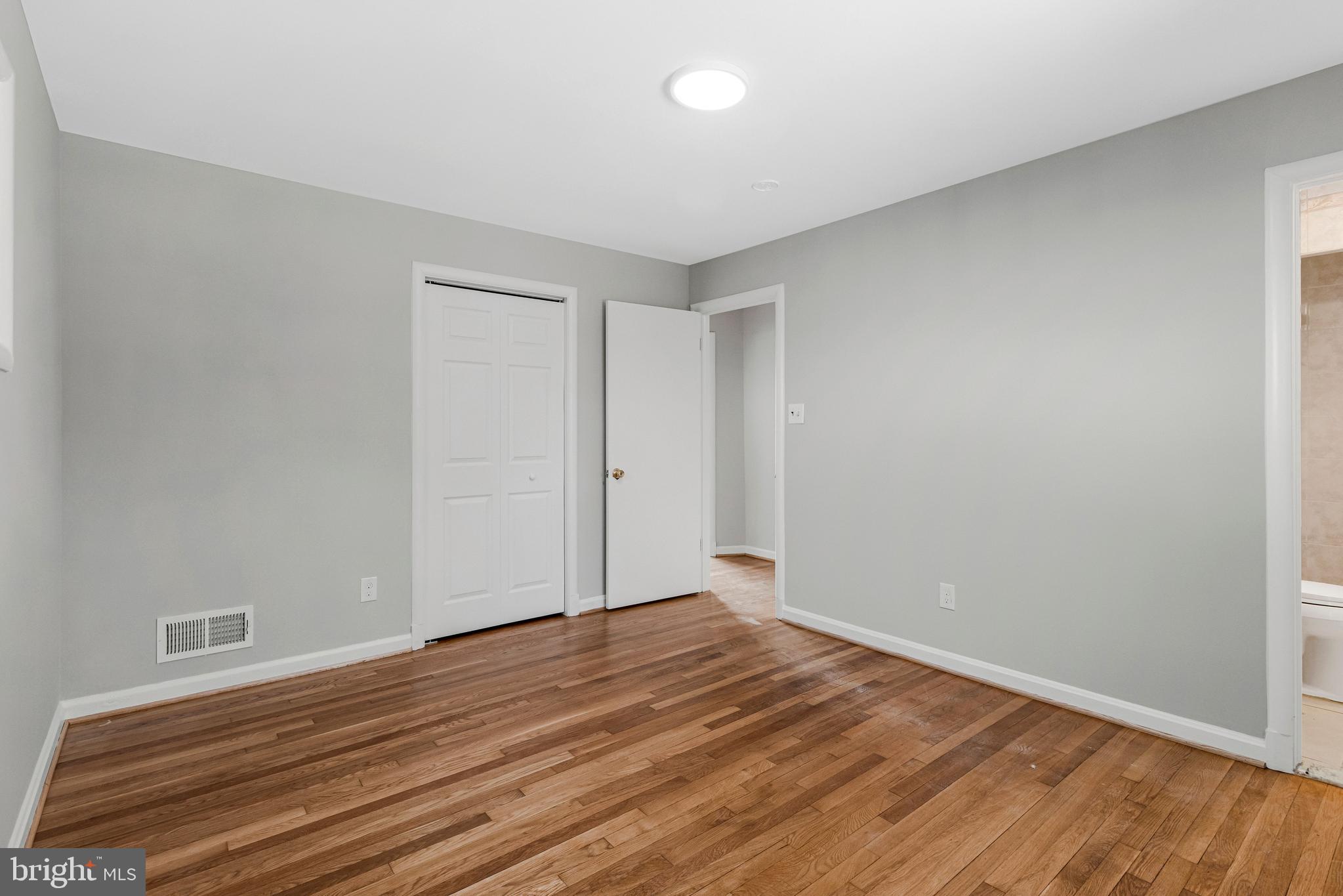 MONTGOMERY ESTATES - Residential