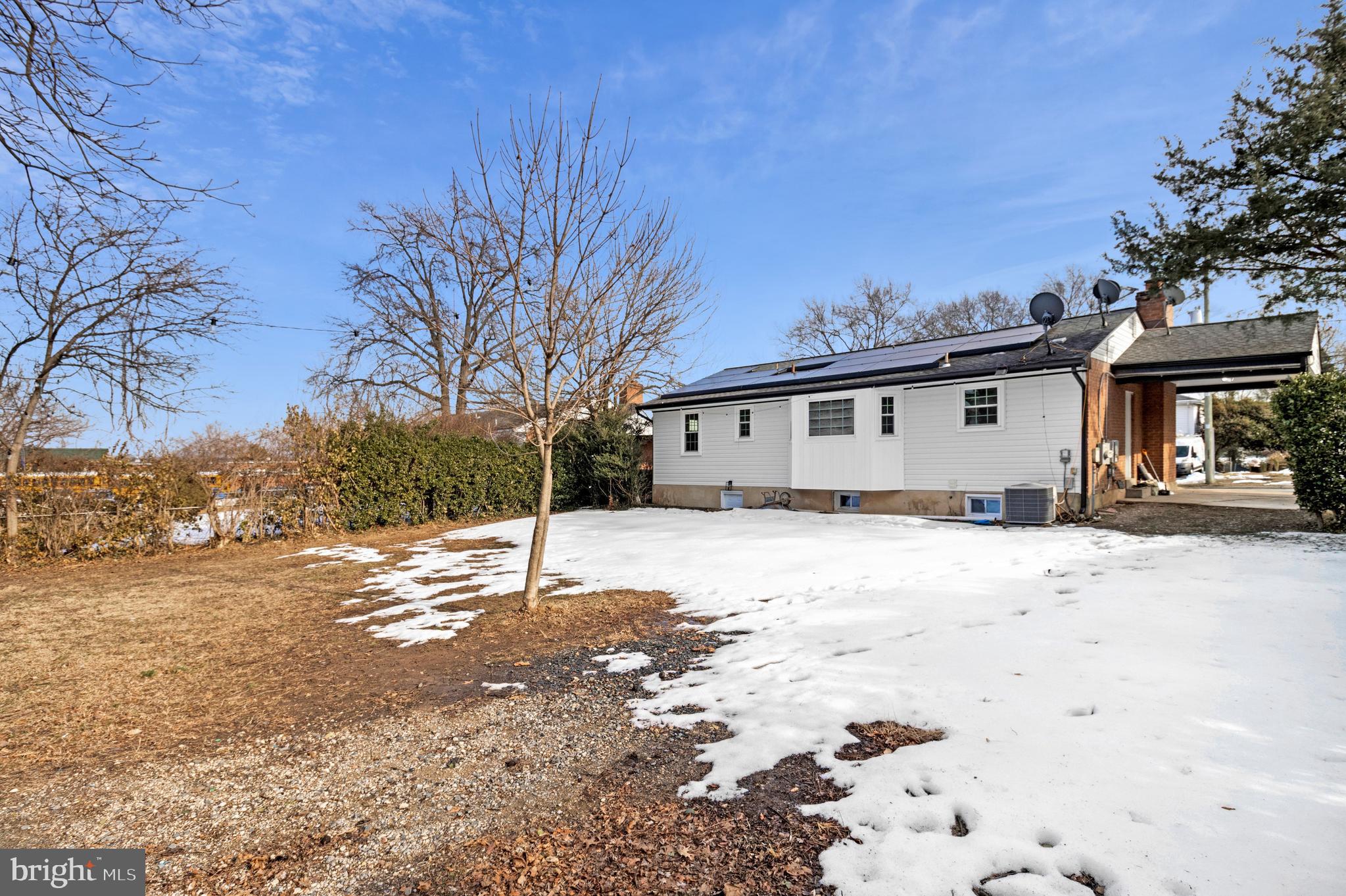 MONTGOMERY ESTATES - Residential