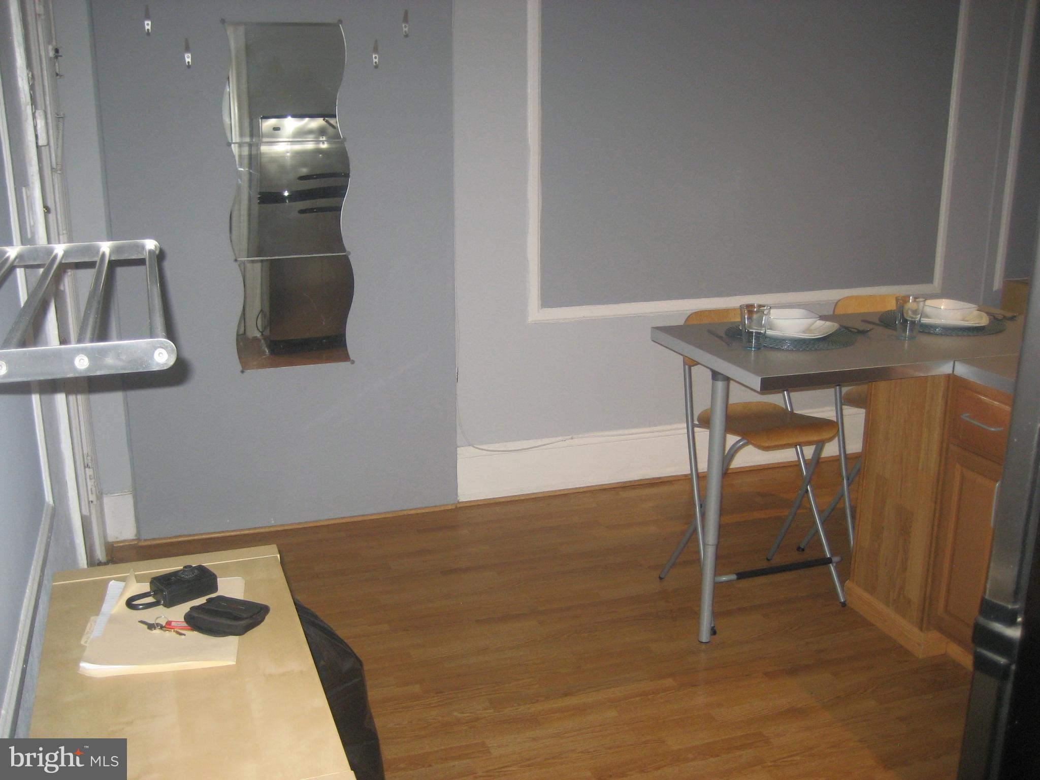 CENTER CITY - Residential Lease