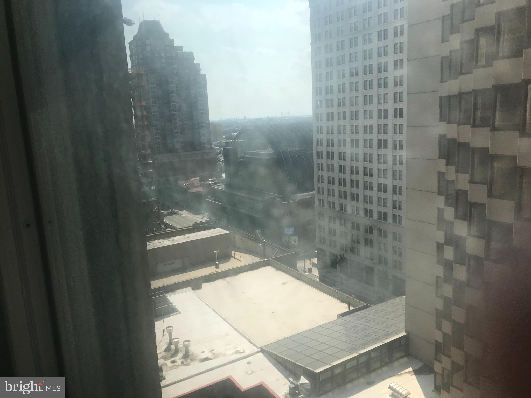 CENTER CITY - Residential Lease