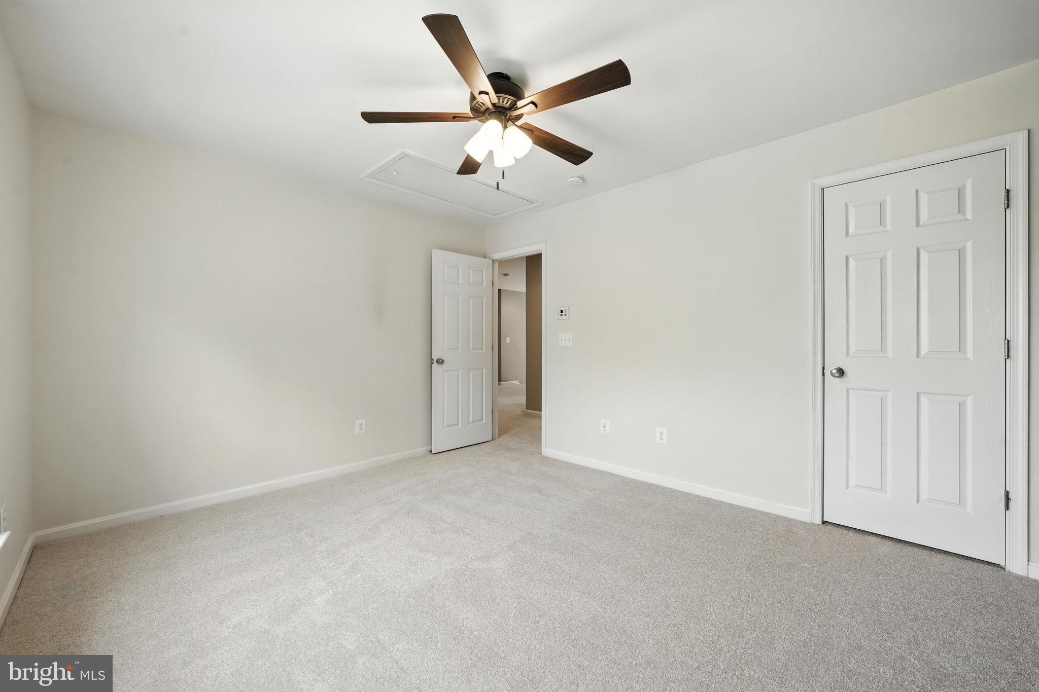 HOPEWELLS LANDING - Residential