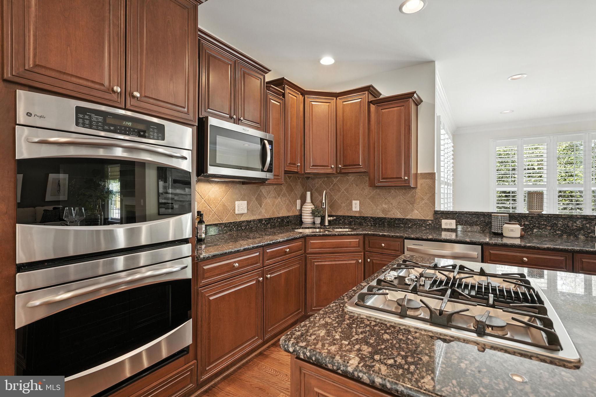 HOPEWELLS LANDING - Residential