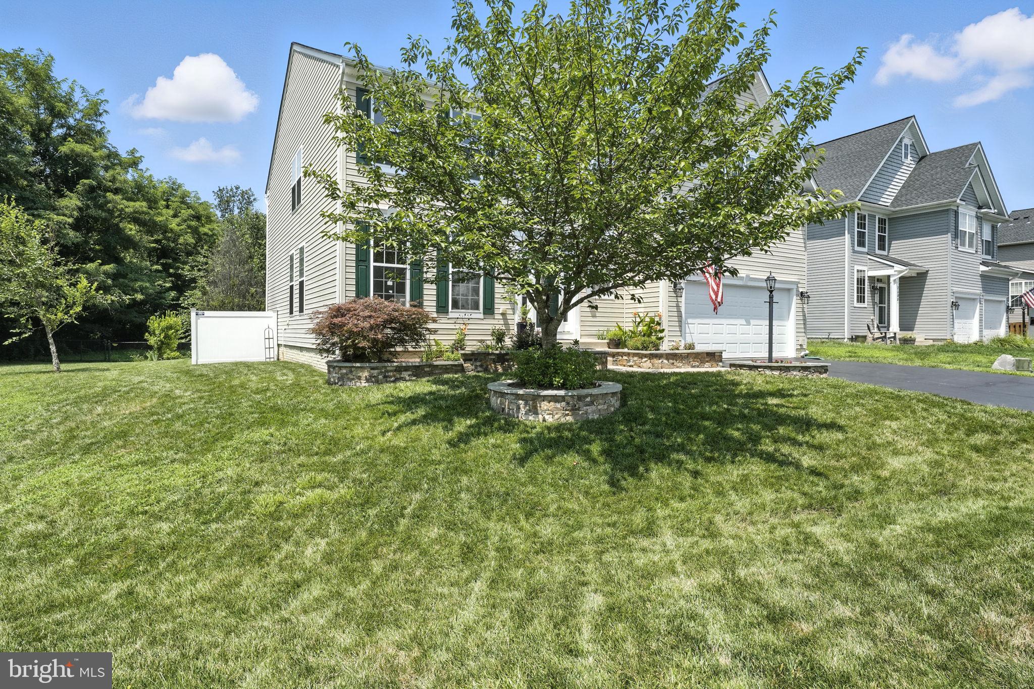 HOPEWELLS LANDING - Residential