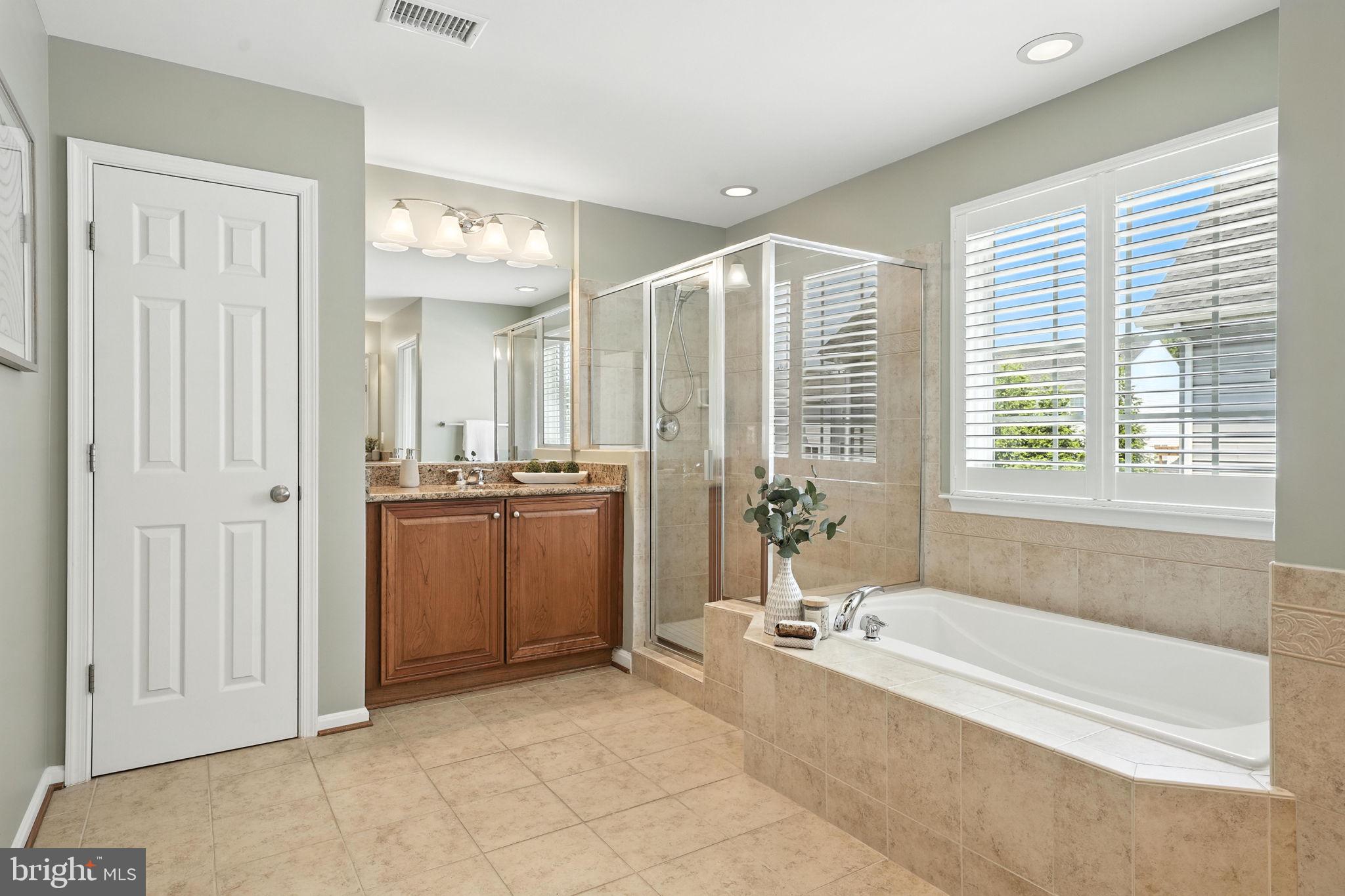 HOPEWELLS LANDING - Residential