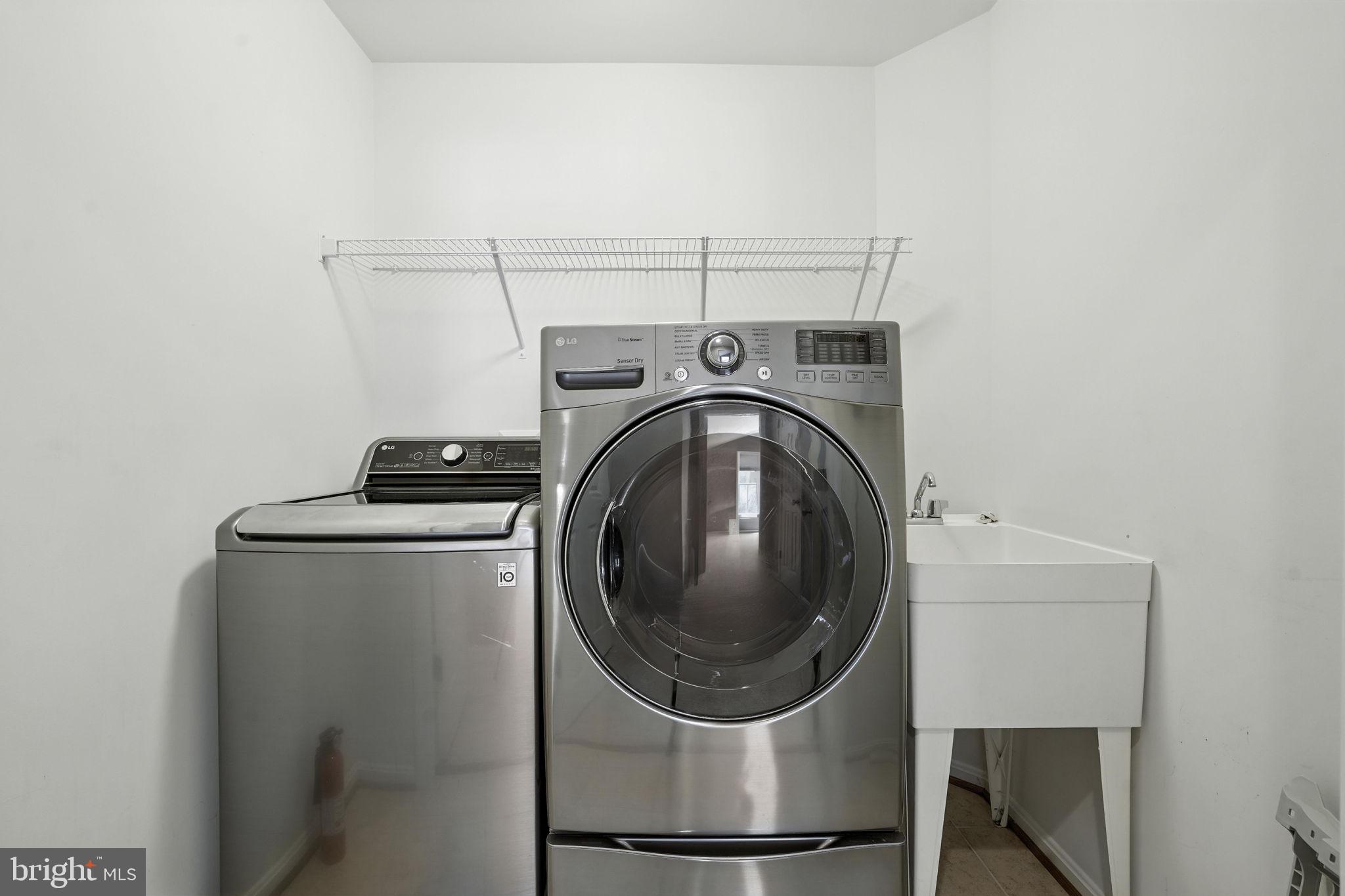 HOPEWELLS LANDING - Residential