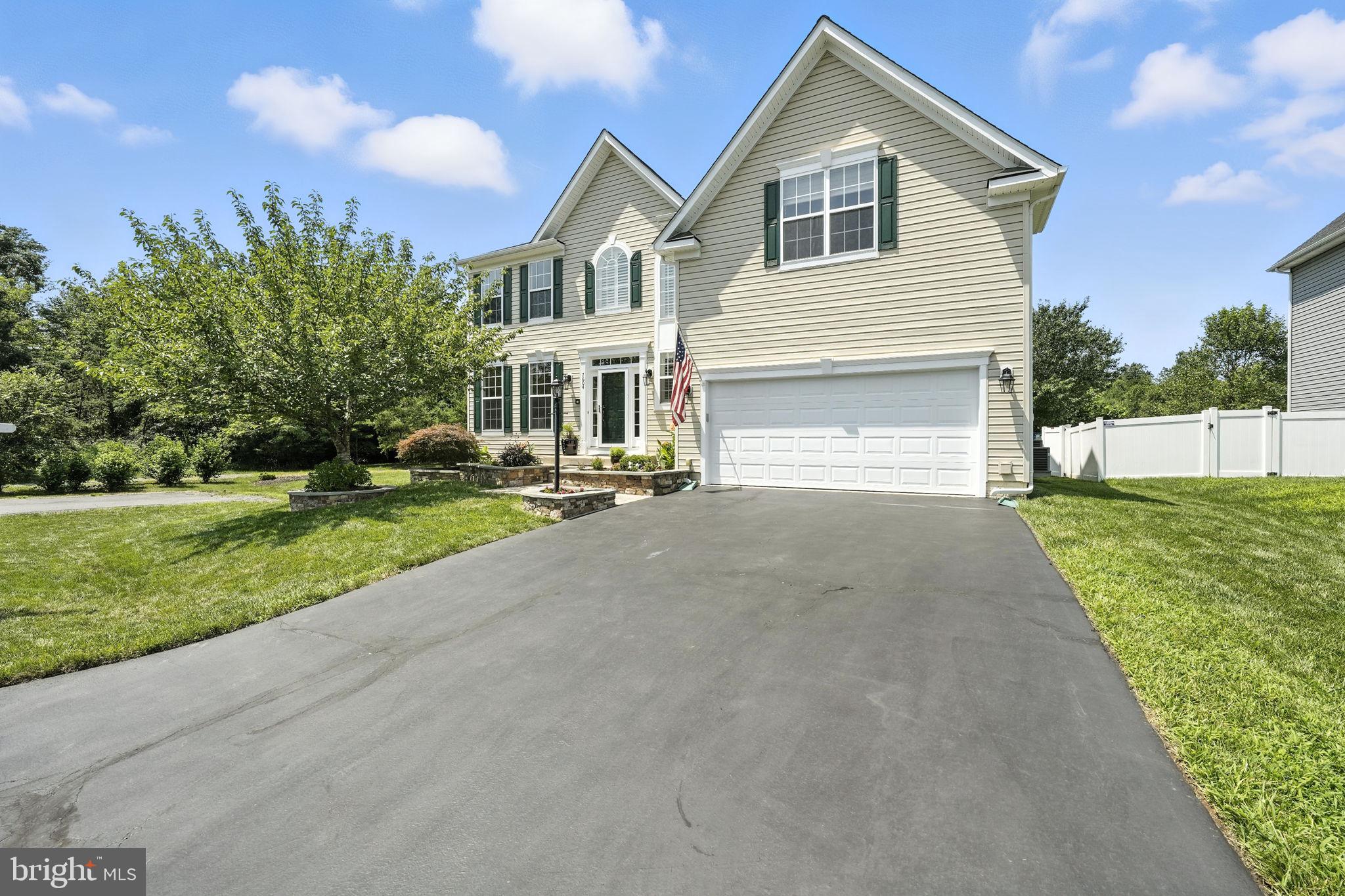 HOPEWELLS LANDING - Residential