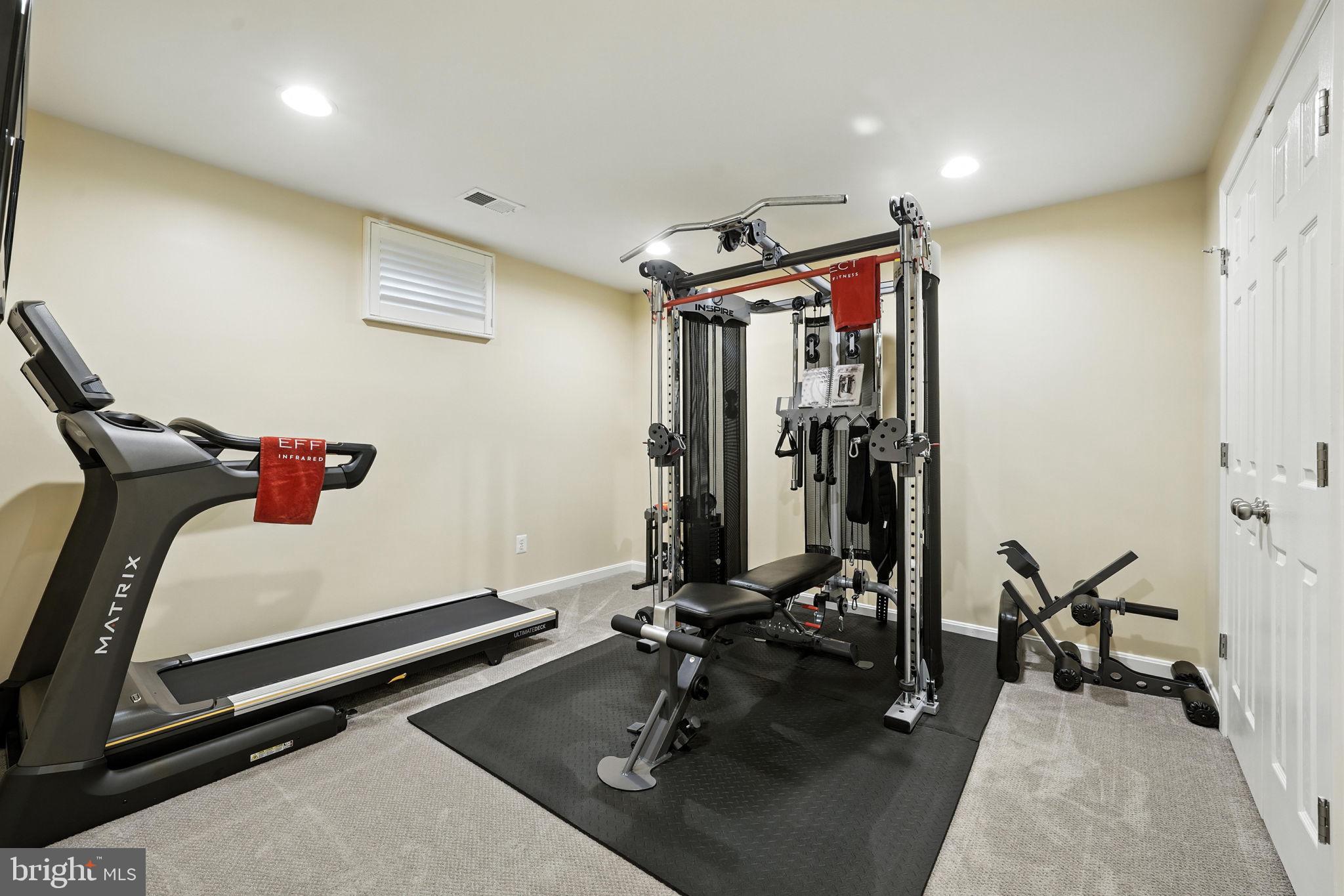 HOPEWELLS LANDING - Residential