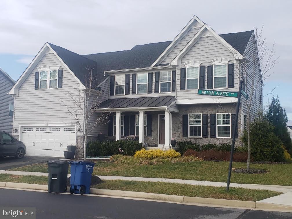 LOVETTSVILLE TOWN CENTER - Residential