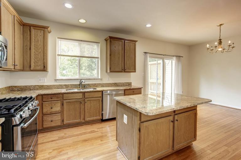 WOODLAND PARK - Residential Lease