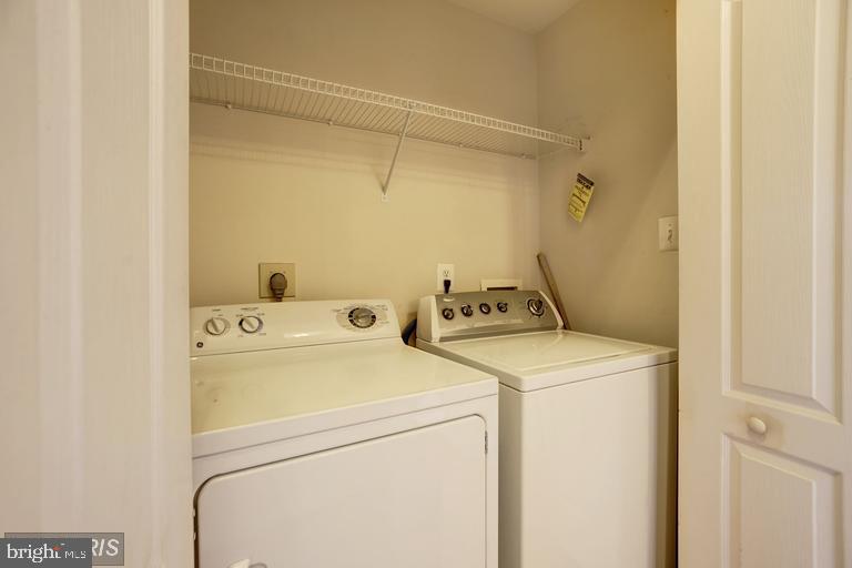 WOODLAND PARK - Residential Lease