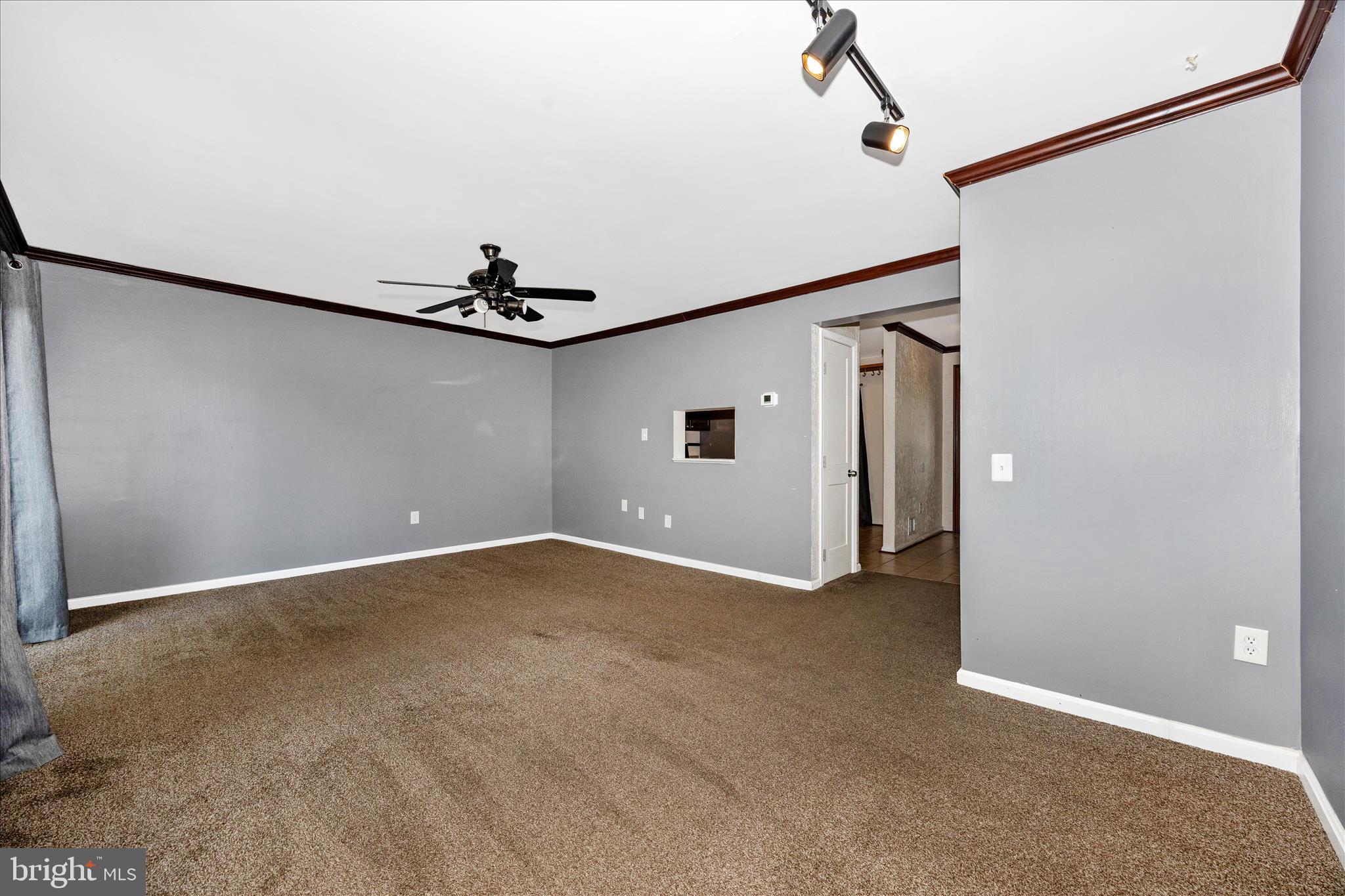CARROLL PARK MANOR - Residential