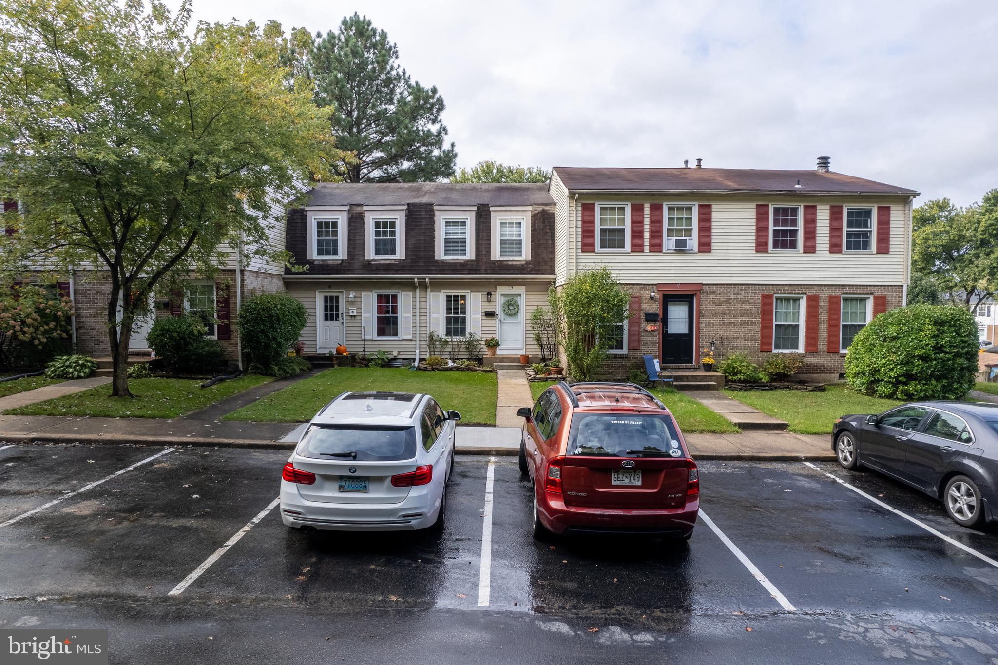 19 BURNSWAY COURT 9E