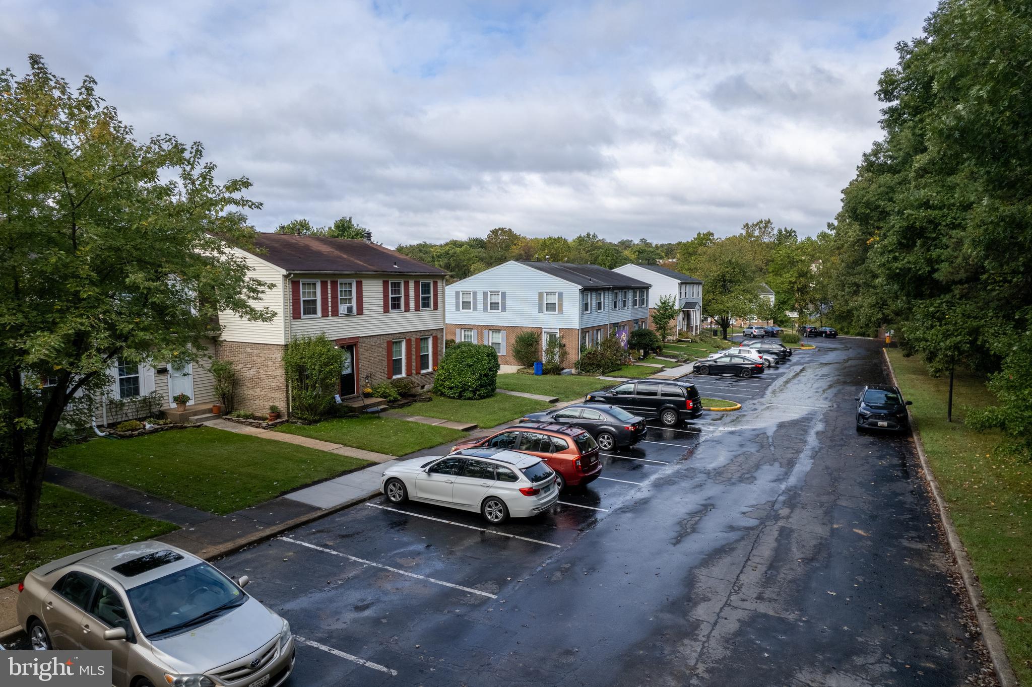 19 BURNSWAY COURT 9E
