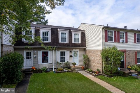19 BURNSWAY COURT 9E BALTIMORE MD 21236